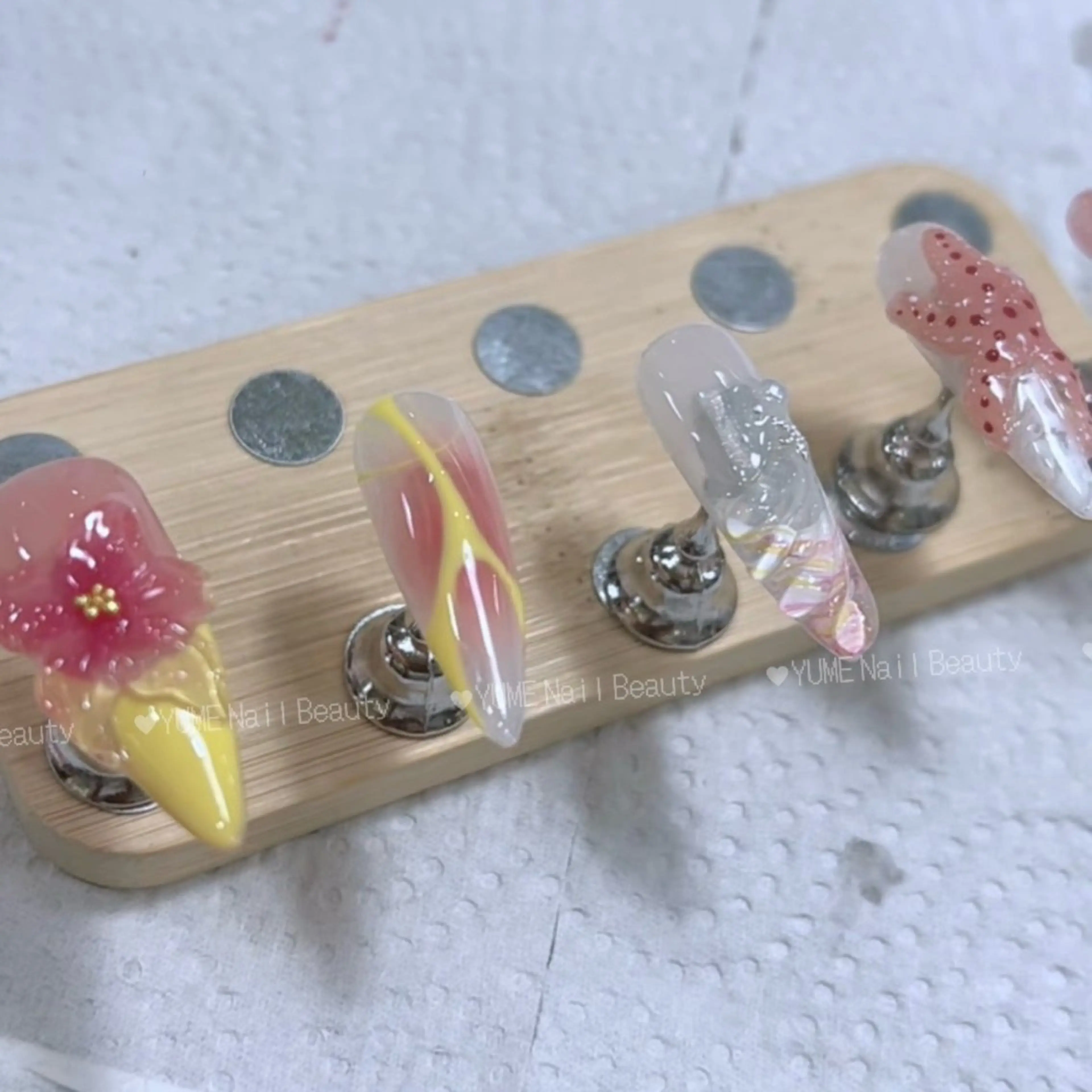 ミディアム YUME Nail Beautyのネイルデザイン