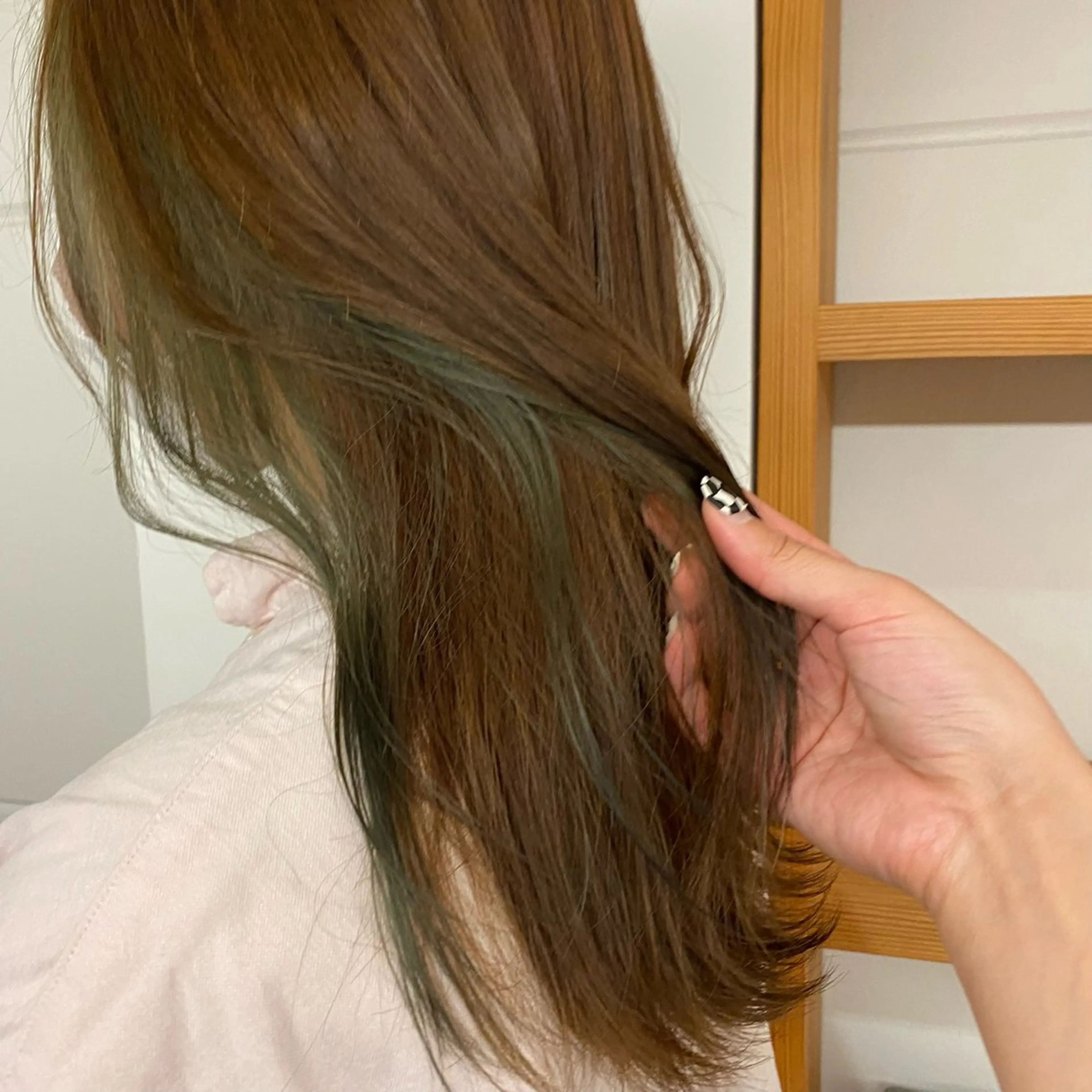 セミロング MUKU ひかるのヘアスタイル