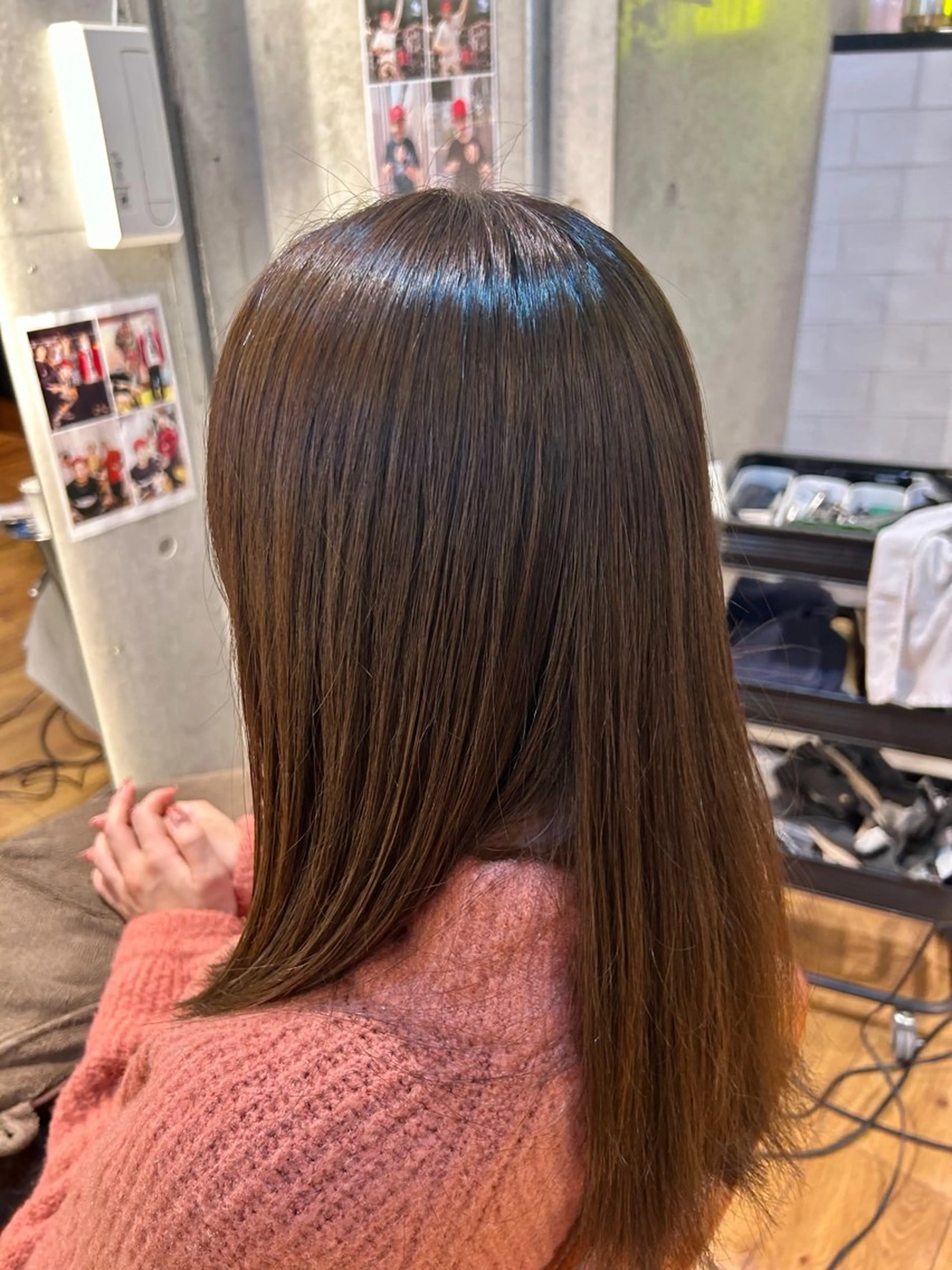 セミロング カラー 岡本 蓮央のヘアスタイル