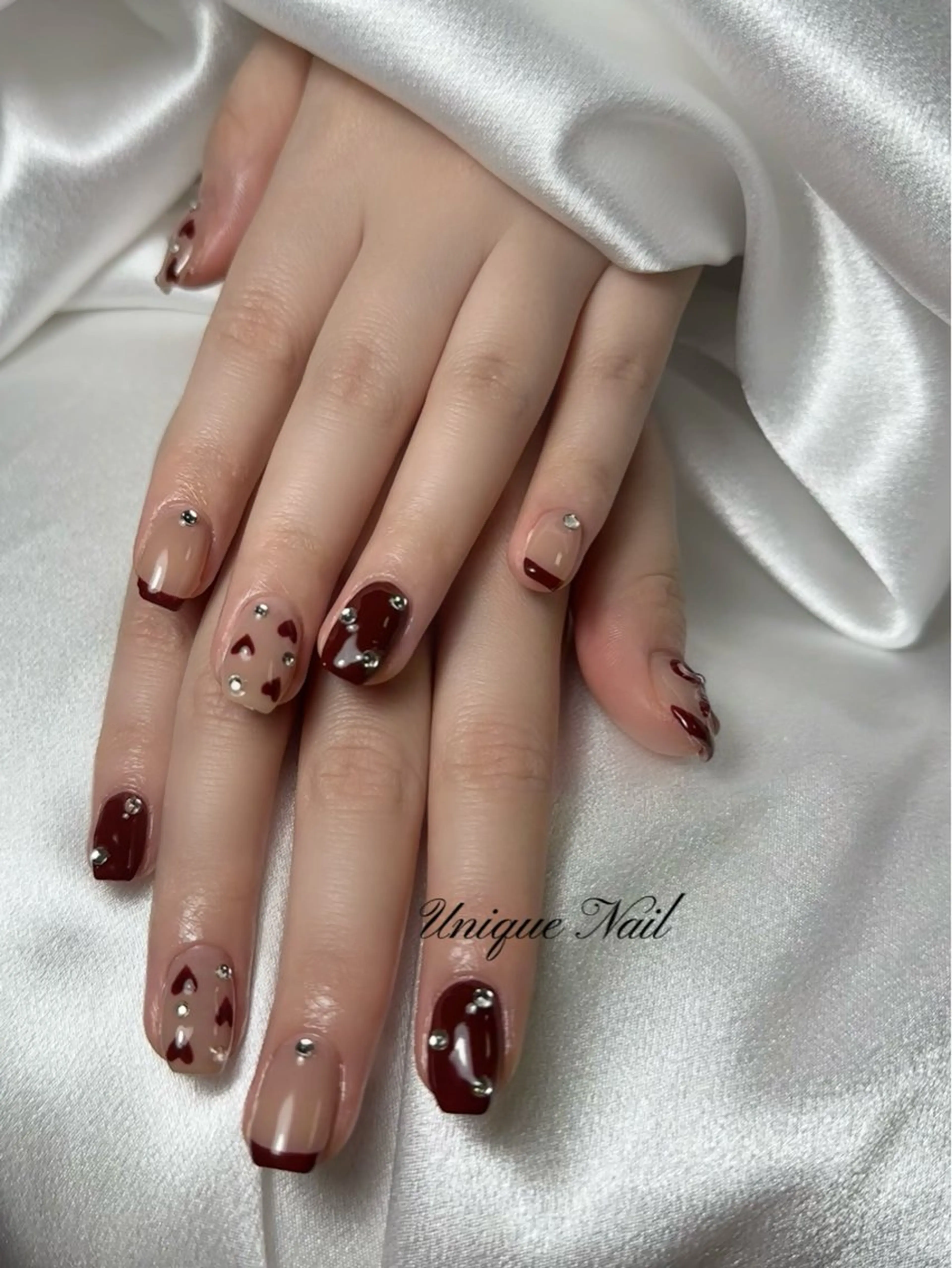 ネイル ハンドネイル ハンドケア UniqueNail さとみのネイルデザイン