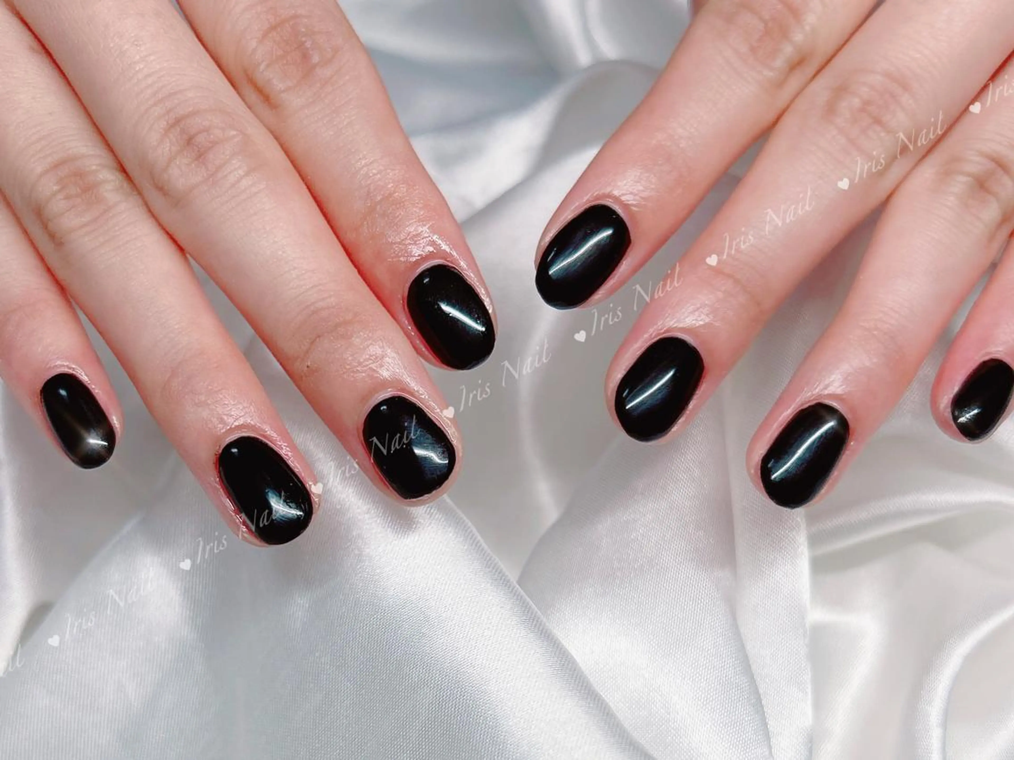 ネイル ワンカラーネイル ハンドネイル ハンドケア 🍒IRIS Nail🌸のネイルデザイン