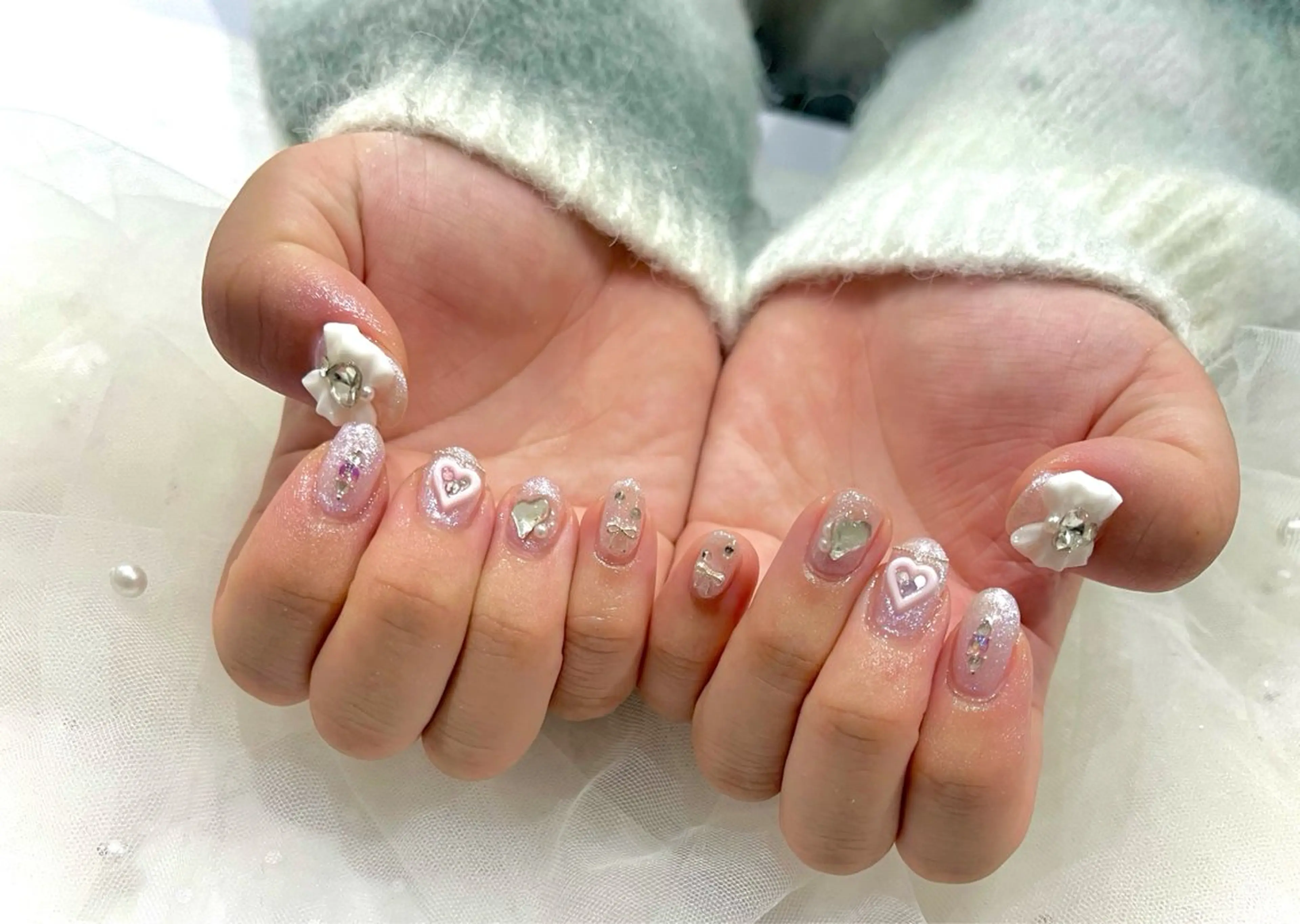 ネイル リボン ハンドネイル Nail salon Cielel⟡Ayaのネイルデザイン