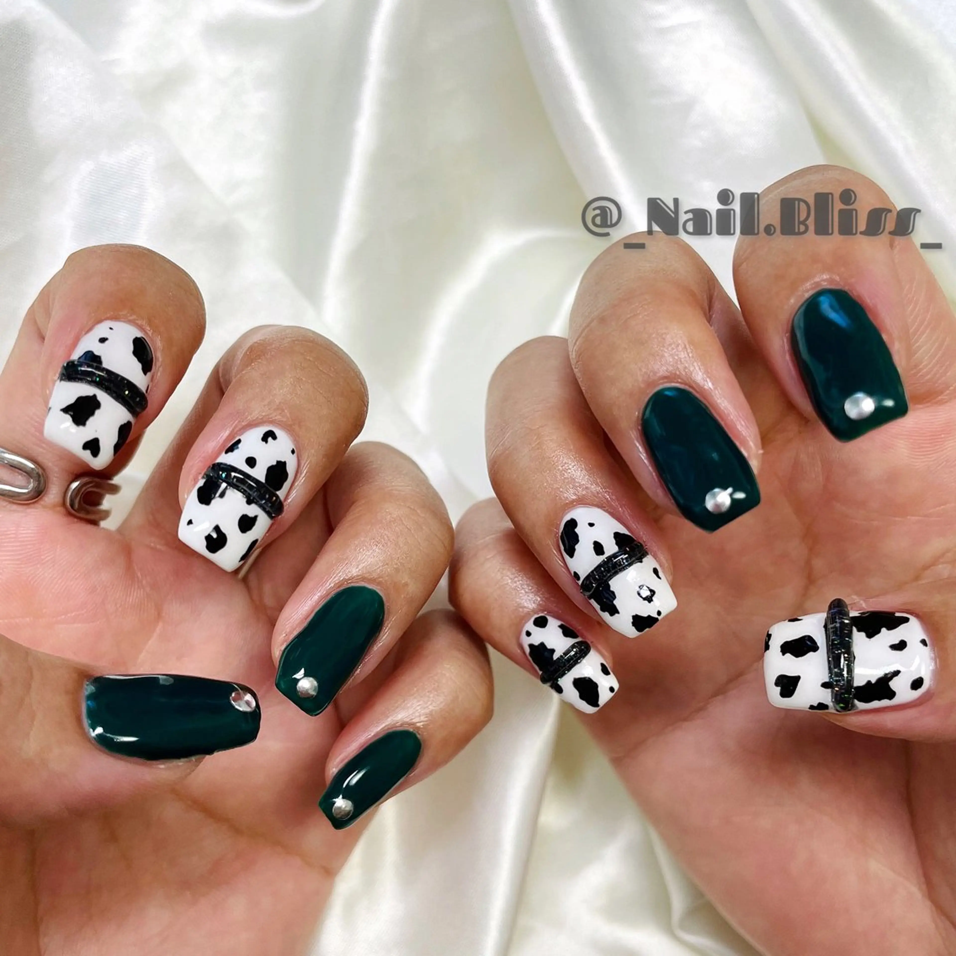 ネイル アニマル柄 ぷっくりネイル ハンドネイル NAIL BLISSのネイルデザイン