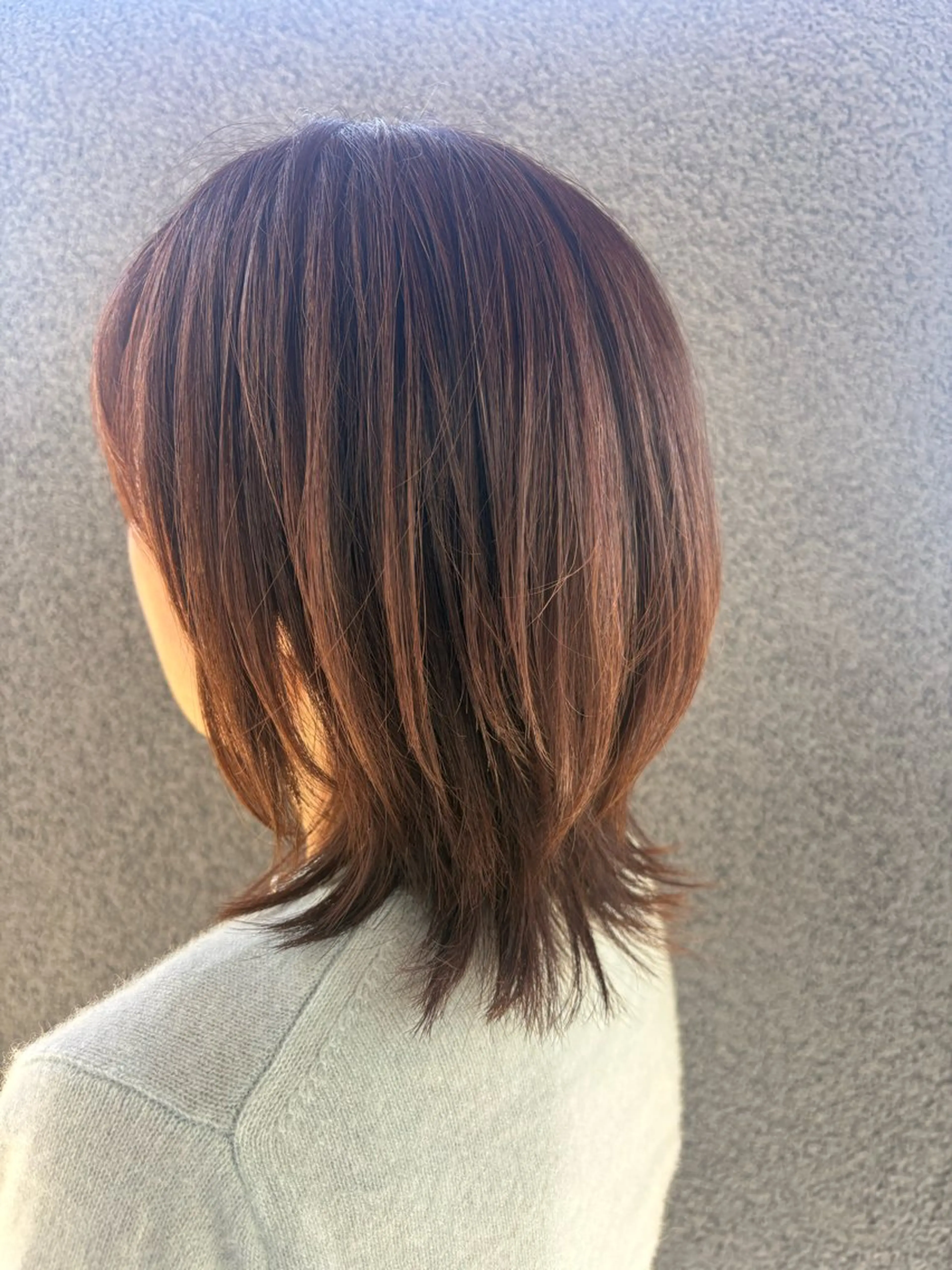 ミディアム フロッグスター所属・水野 詩織のヘアスタイル