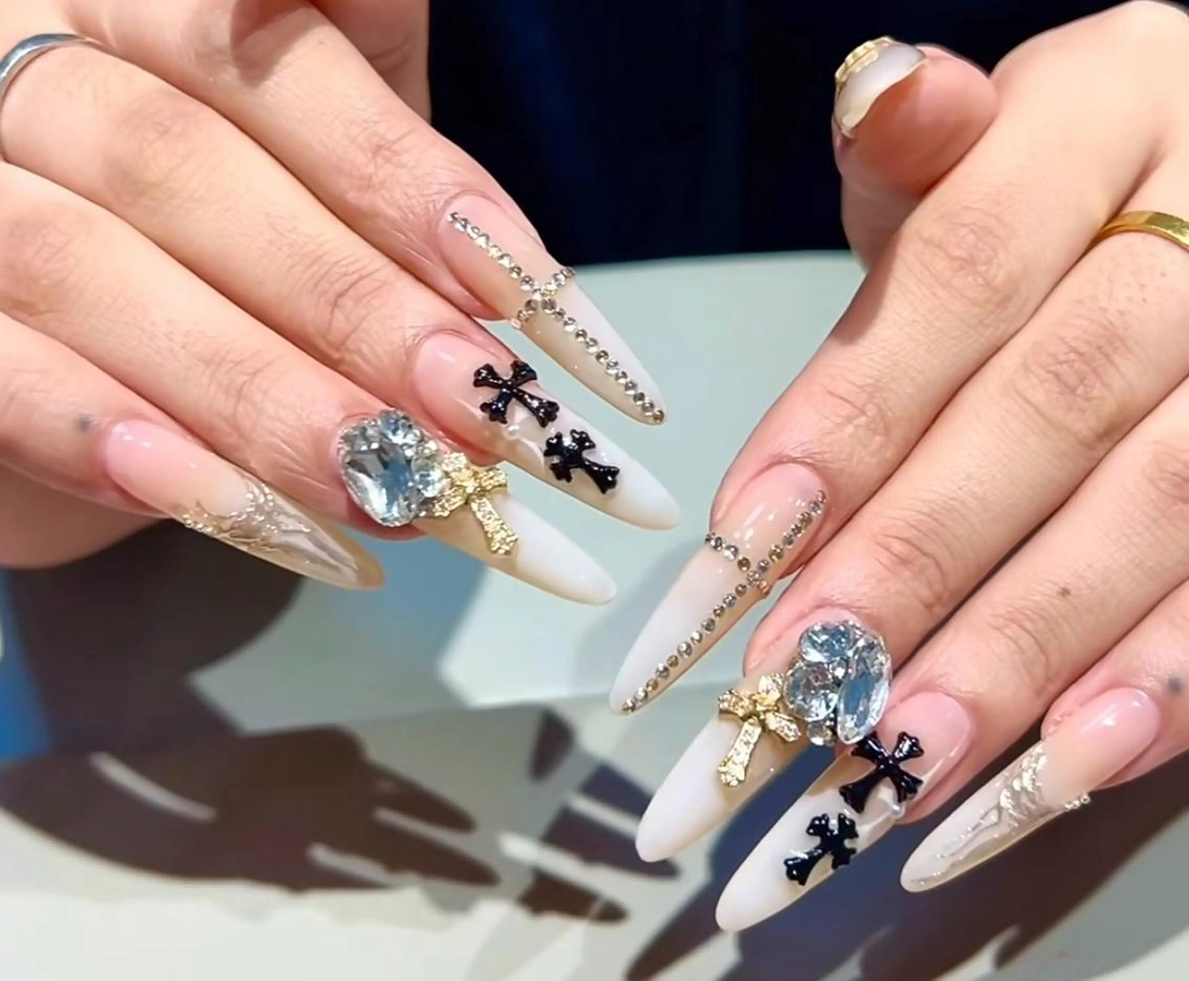 キッズ ハンドネイル 🎀 Ayaka_nailのネイルデザイン