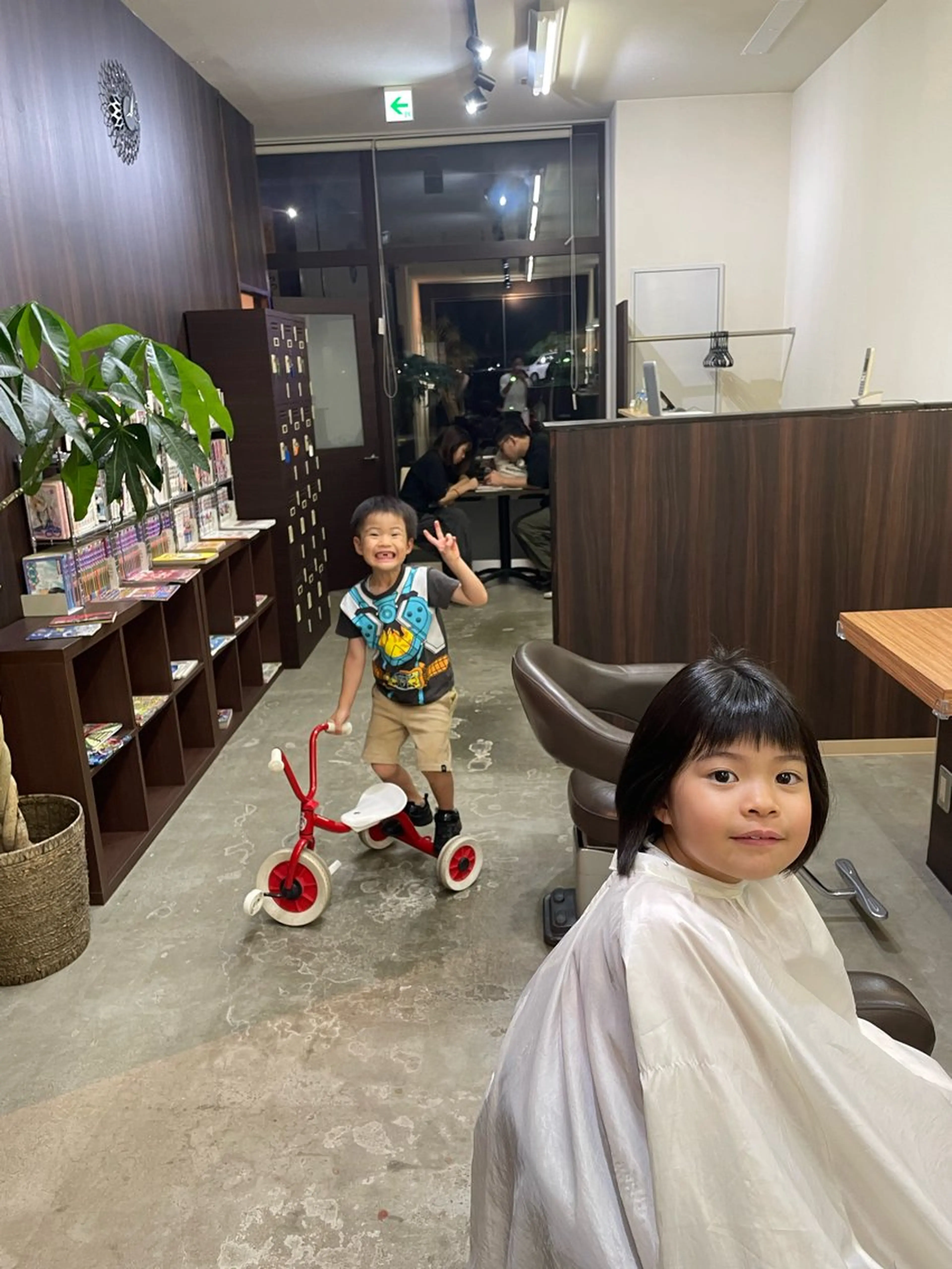 Family hair salon (KULLY's)所属・Hair salon (KULLY's)のヘアスタイル