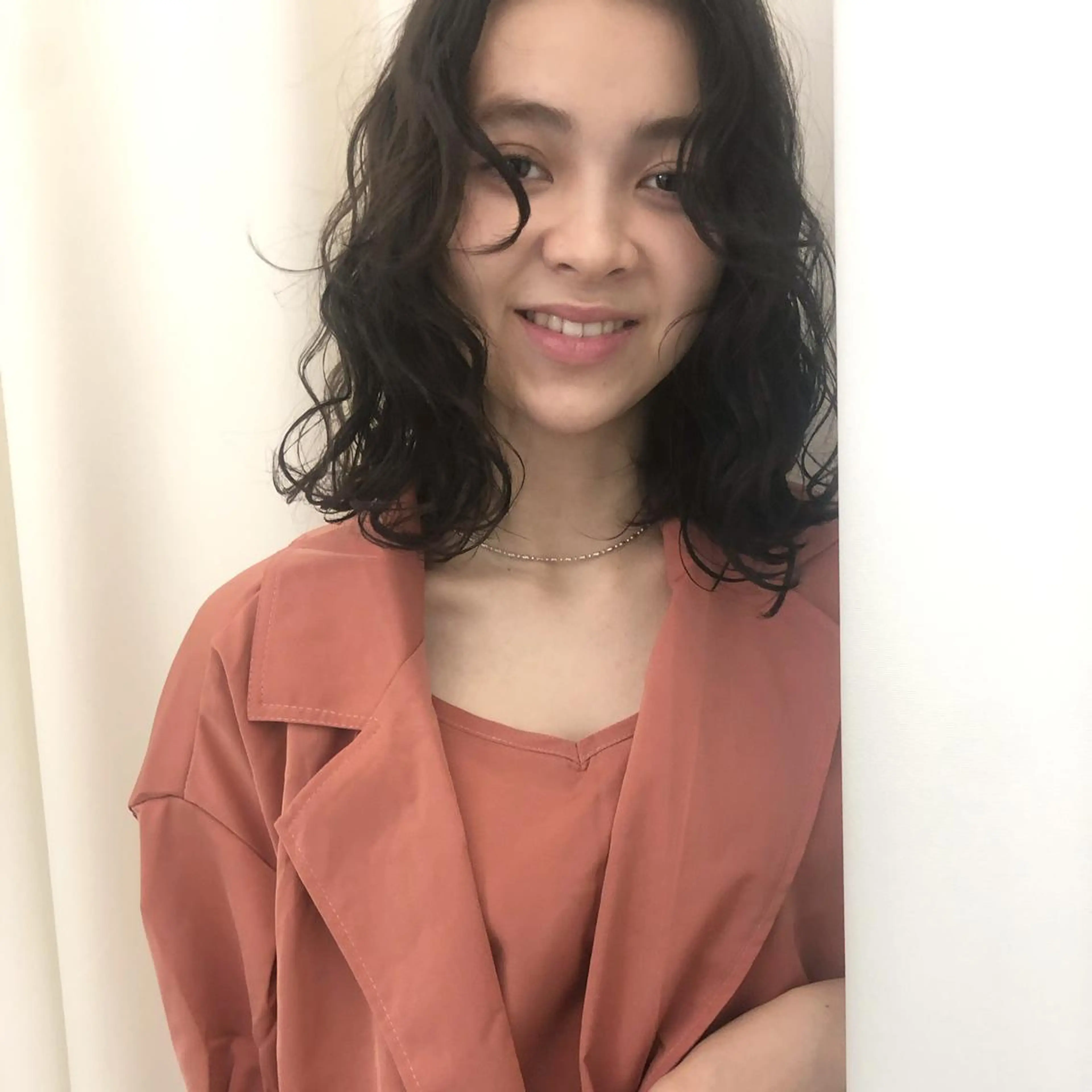 ミディアム カット パーマ トリートメント era shioriのヘアスタイル