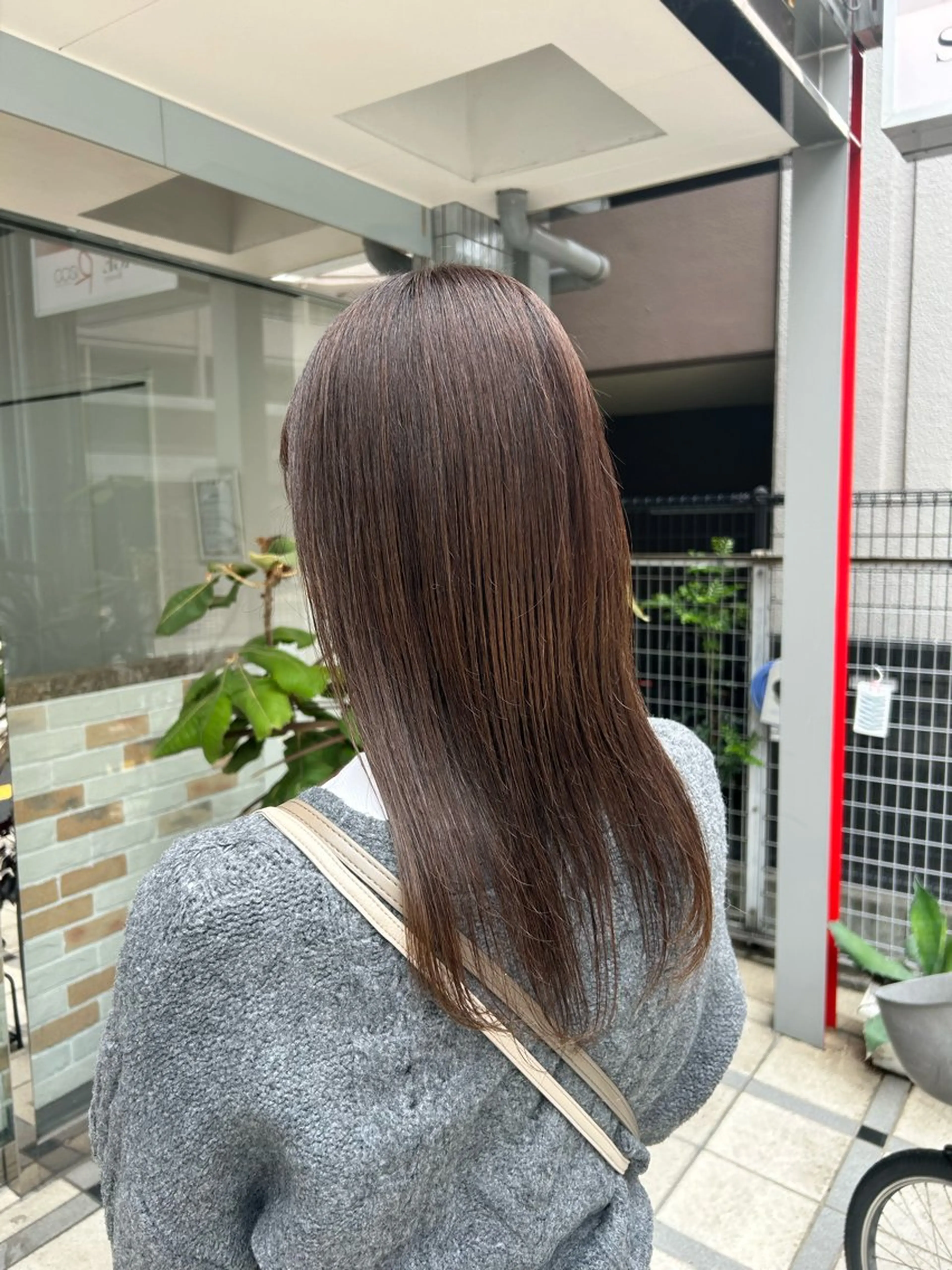 カラー ベージュカラー イエローカラー 西村 優那のヘアスタイル