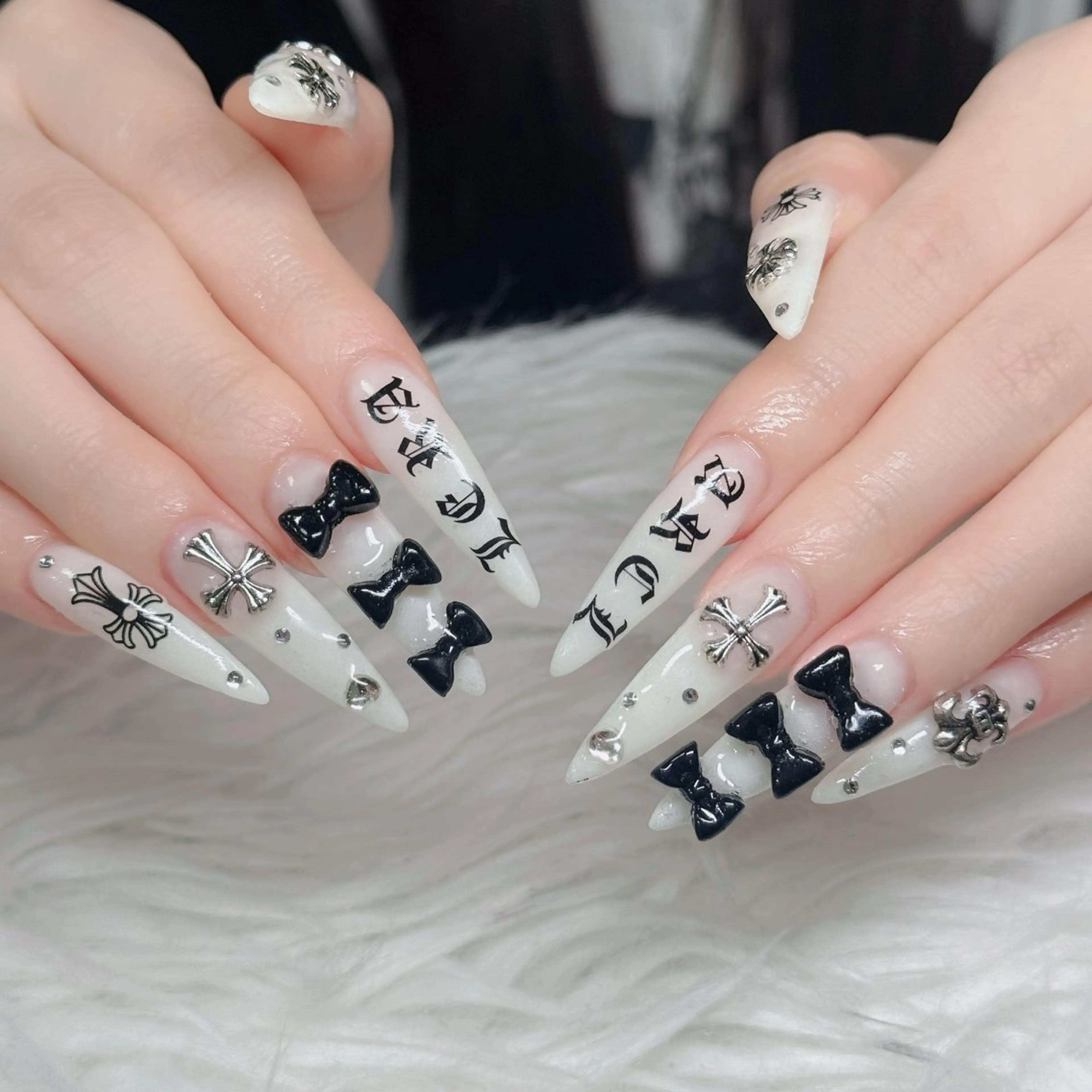 ネイル フットネイル フレンチネイル グラデーション 韓国ネイル ロングネイル ハンドネイル Hani Nail Salonのネイルデザイン