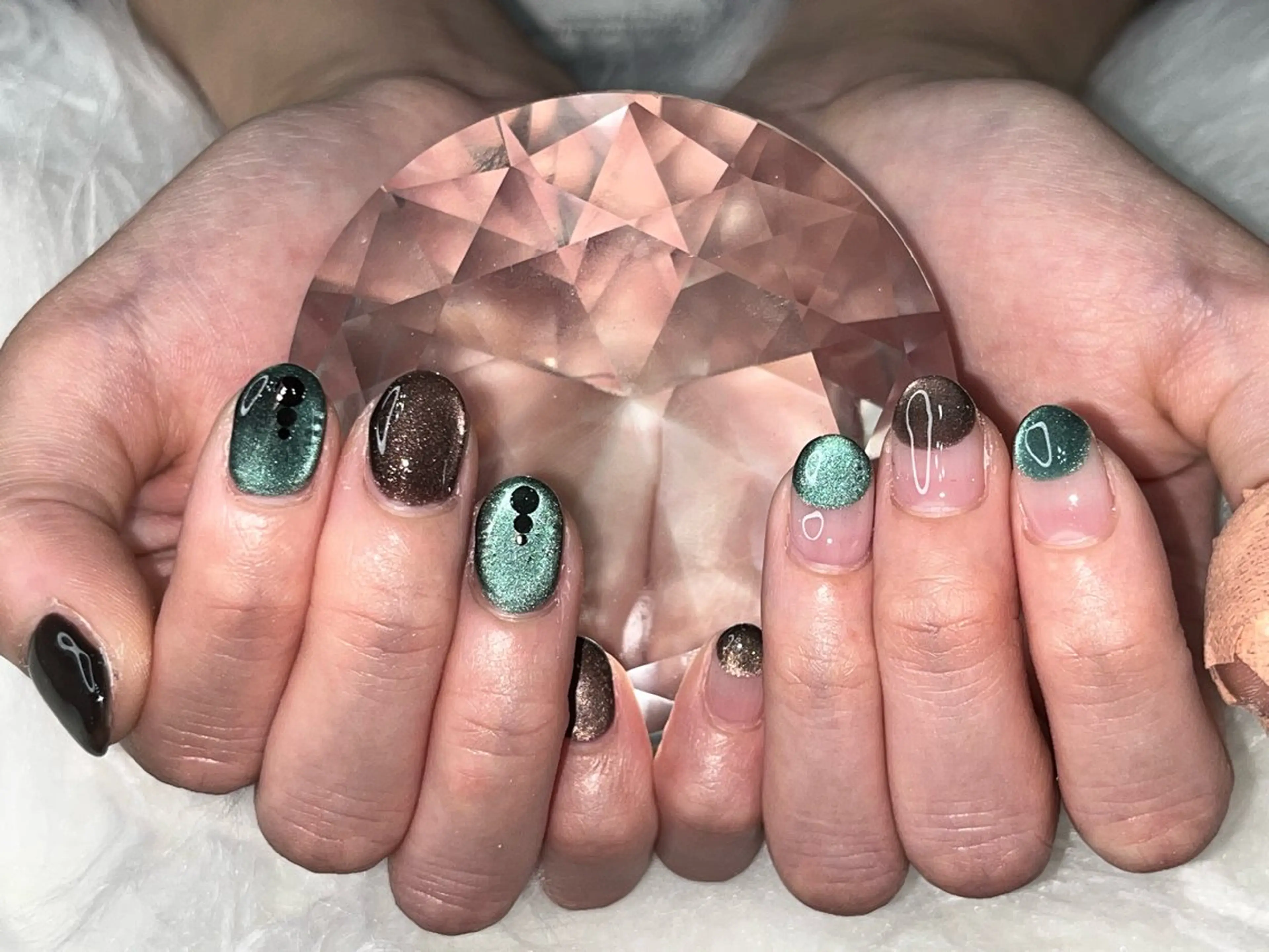 ネイル アートネイル マグネットネイル ニュアンスネイル ワンカラーネイル シンプルネイル ハンドネイル プライベートサロン N's Nailのネイルデザイン