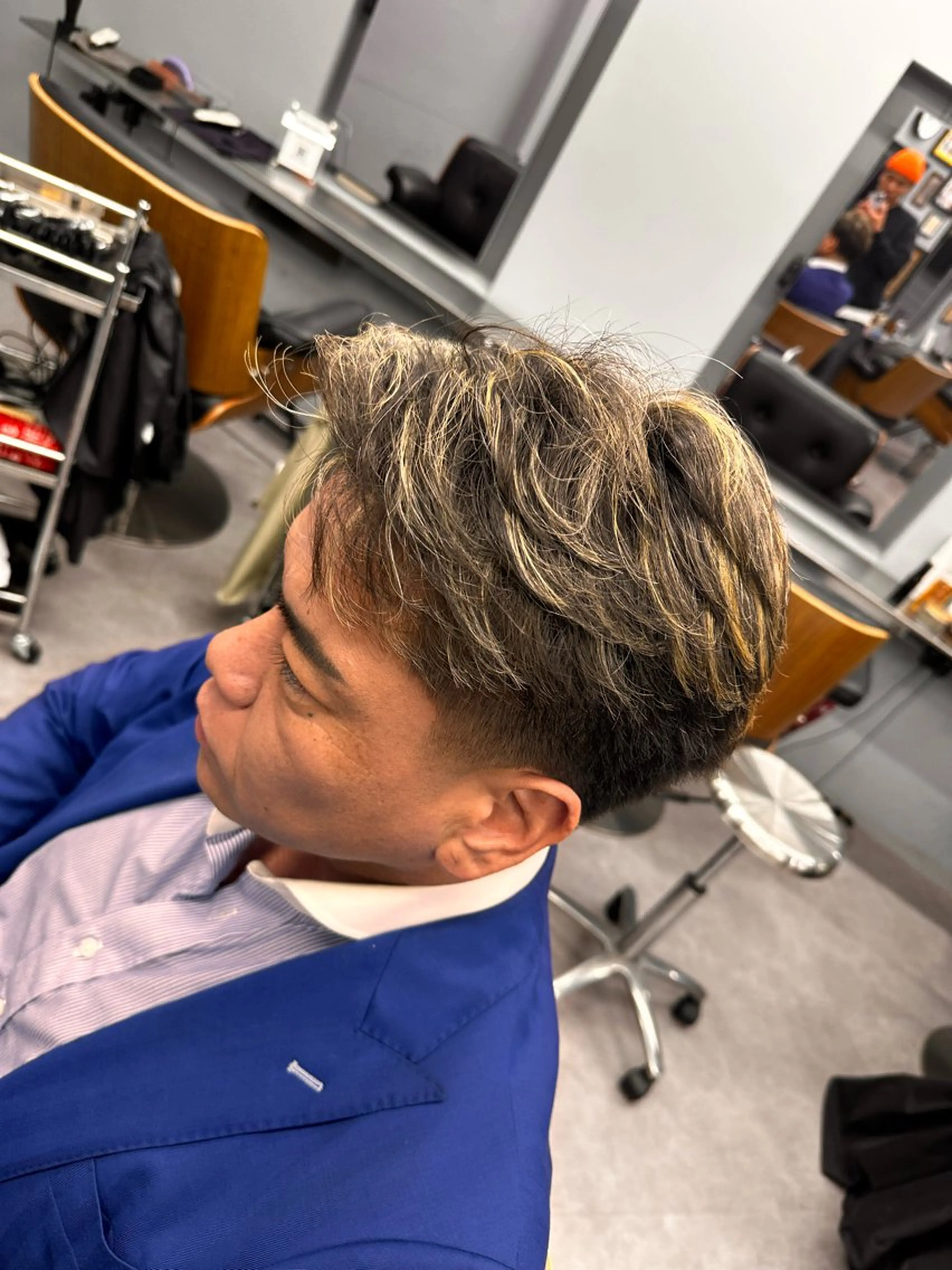 ショート カラー メンズ センターパート フェードカット メンズハイライト ツーブロック ハイライトカラー 池袋/FADE /メンズ特化のヘアスタイル