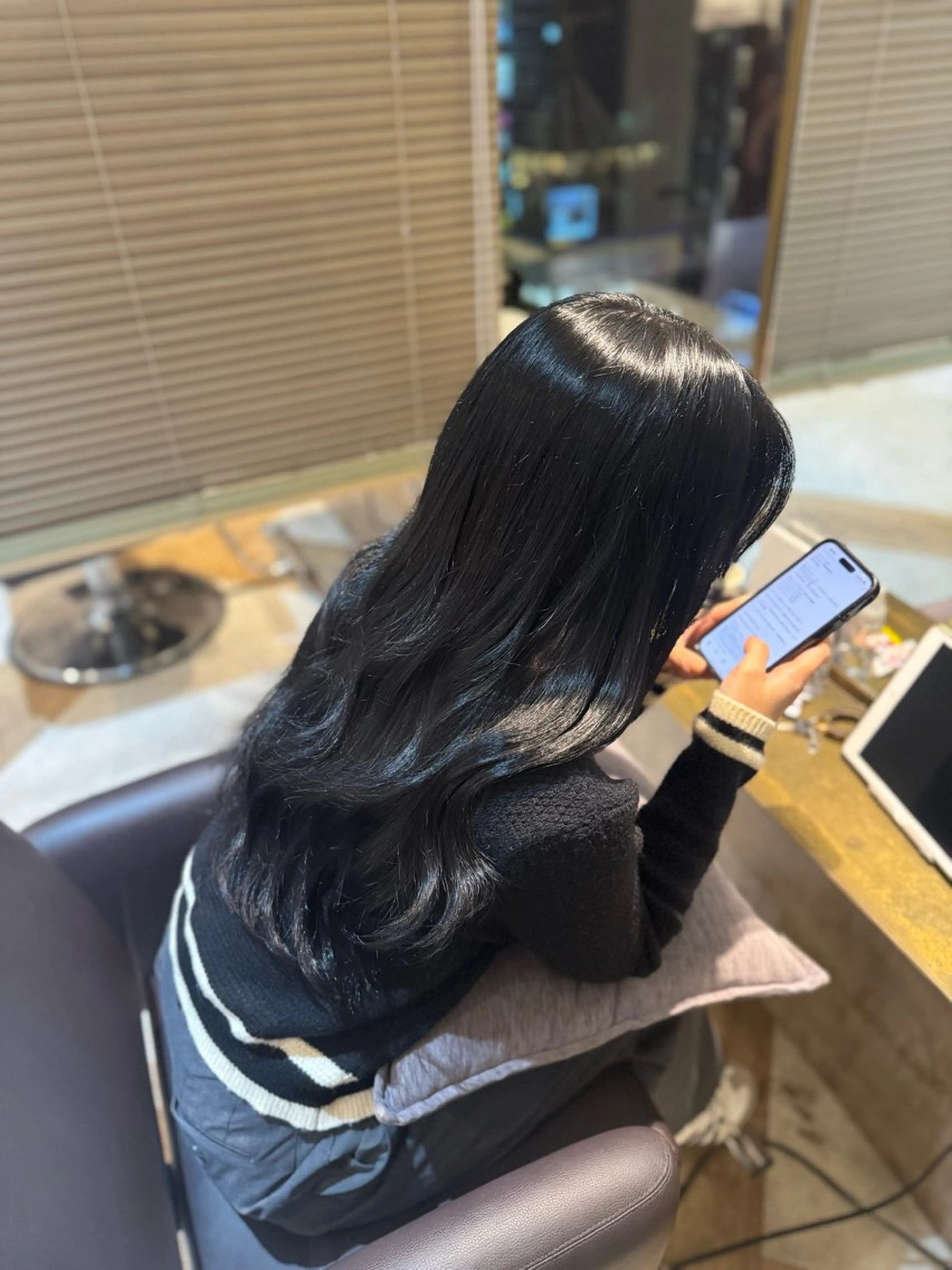 ロング ヘアカラー トリートメント 銀座/レイヤー /髪質改善/韓国ヘアのヘアスタイル