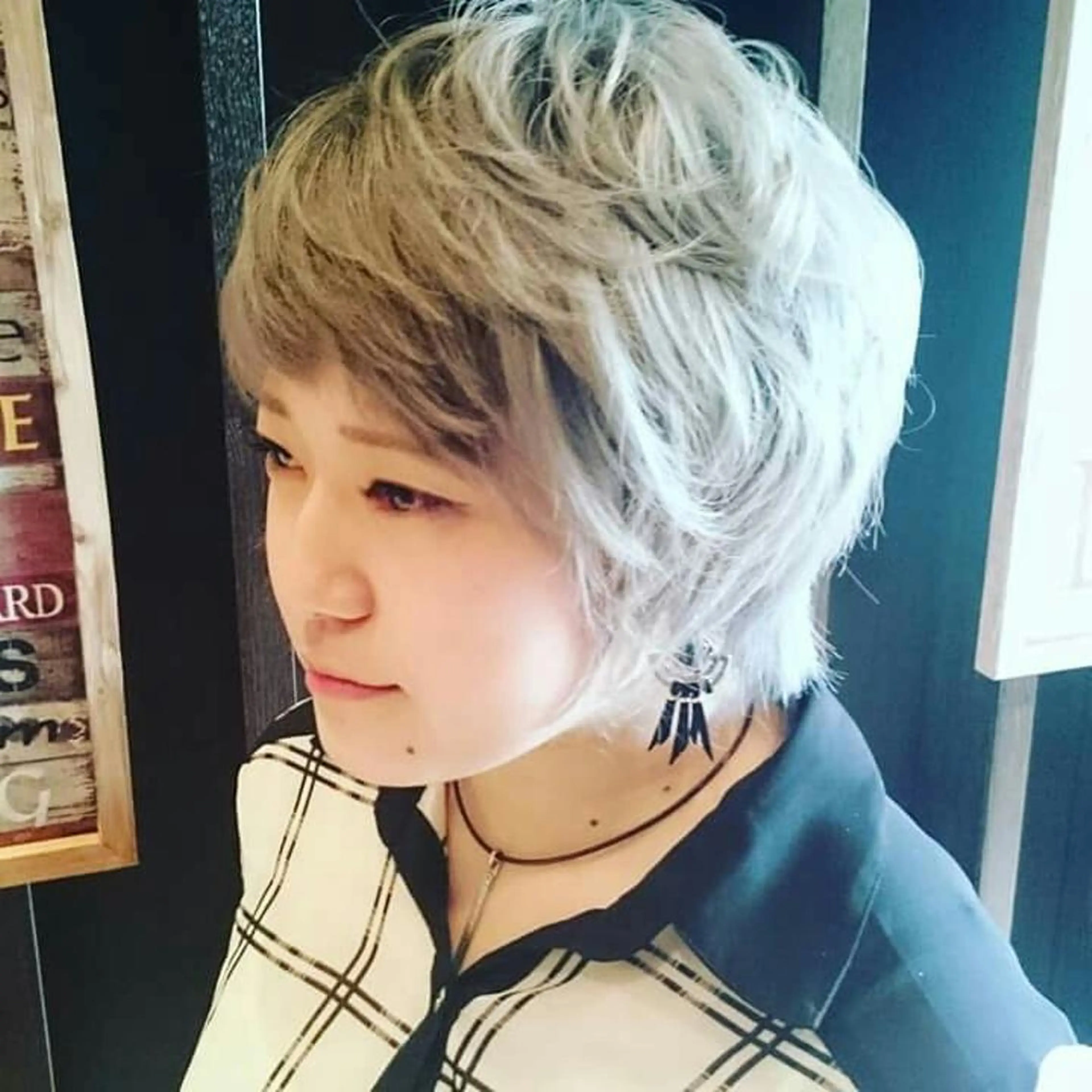 ショート カラー ダブルカラー ショートヘア カット ヘアカラー 保住 恭平のヘアスタイル