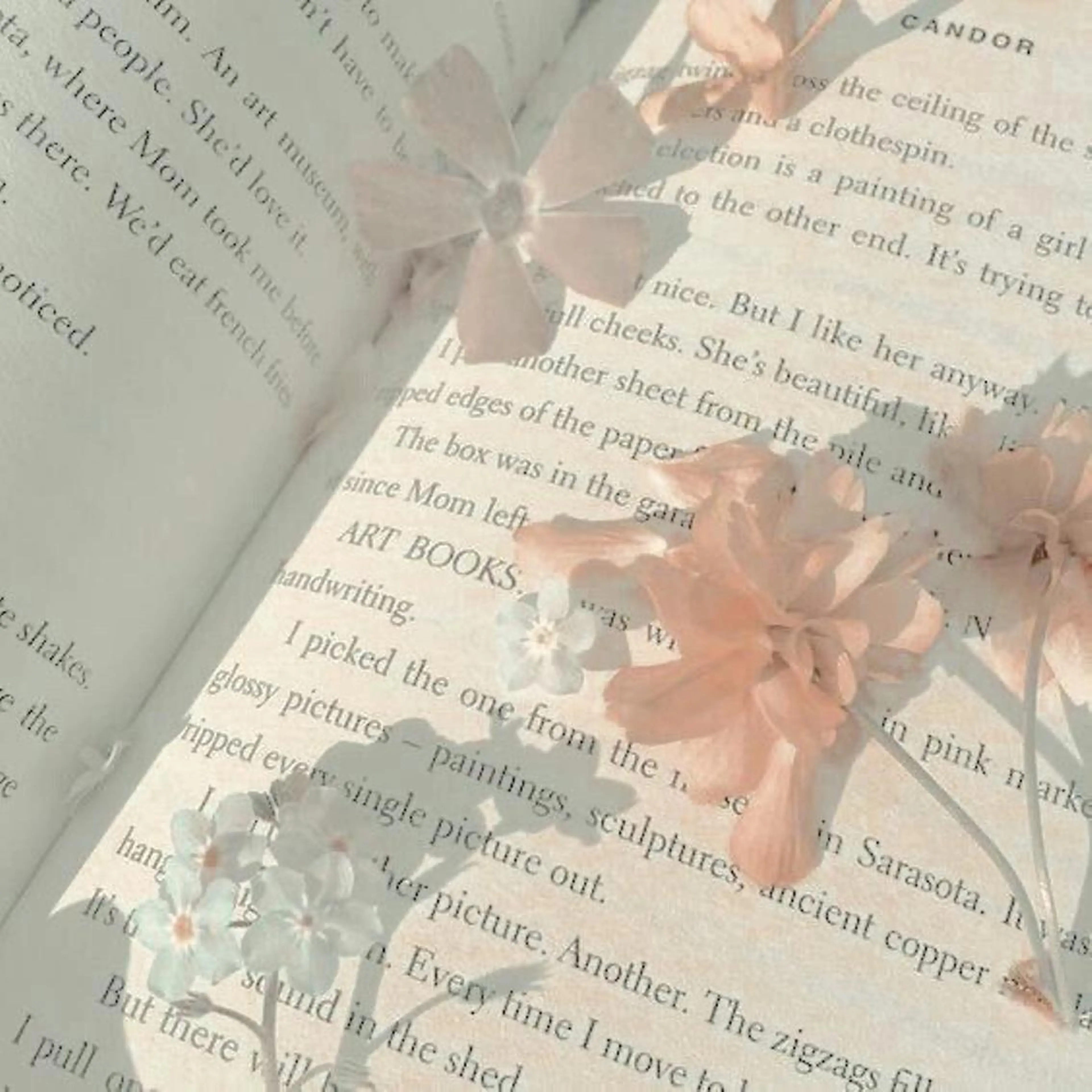 ネイル lili.nail y2k/長さ出しのネイルデザイン