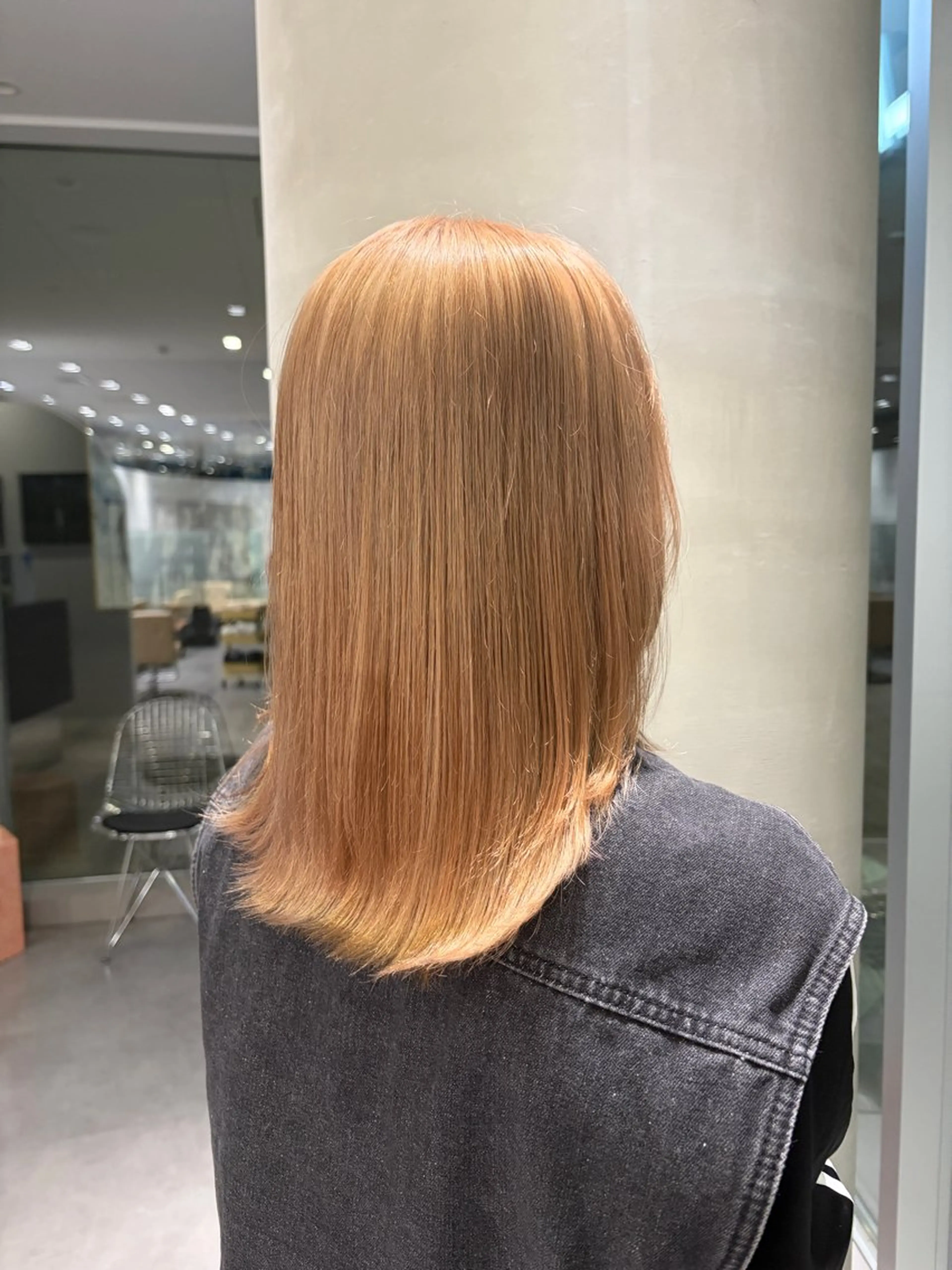 セミロング カット カット／ブリーチ🐏 モデル募集中 ナナホのヘアスタイル