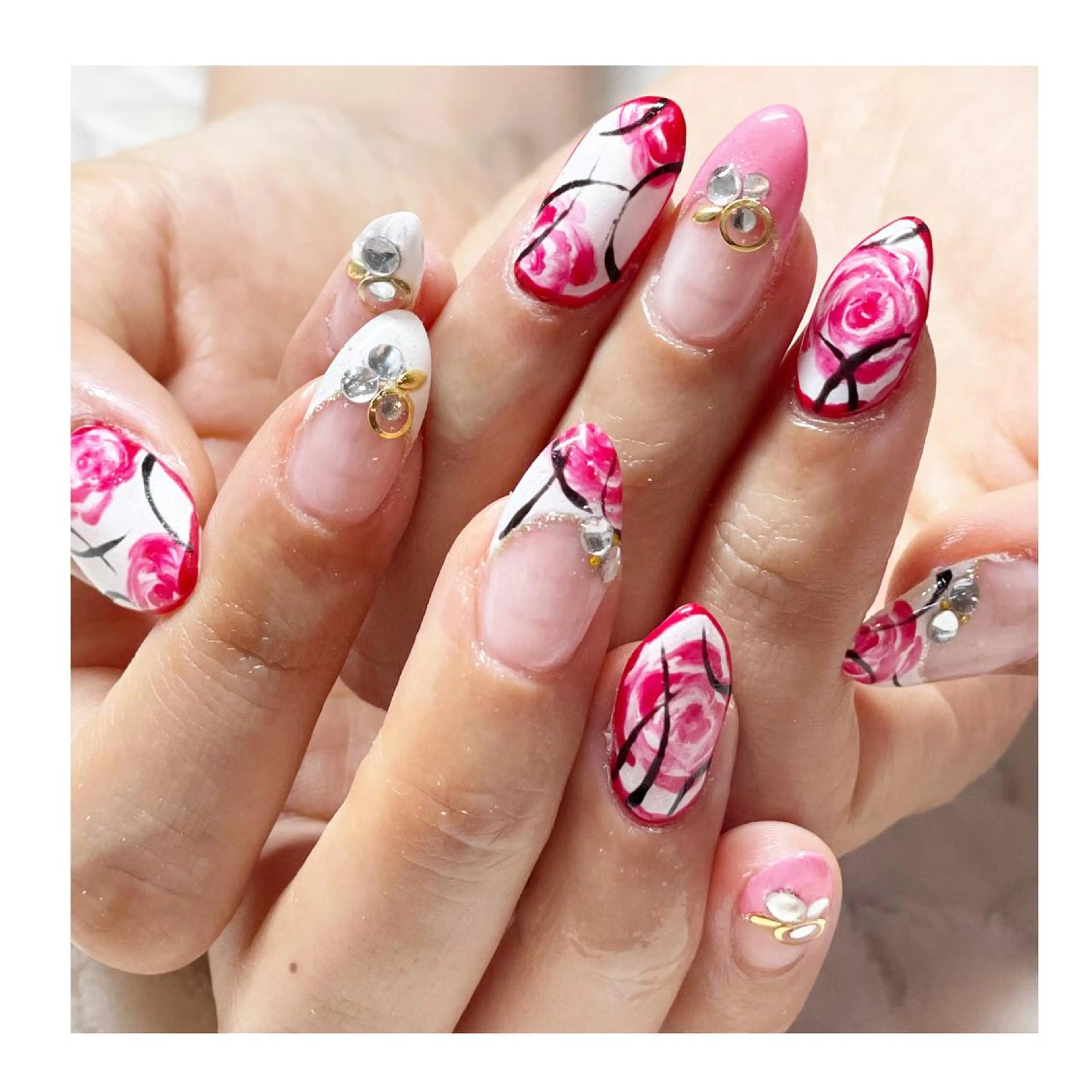 ネイル アートネイル フレンチネイル ジェルネイル ピンク ハンドネイル LaLa Peach 福岡のマツエク・マツパデザイン