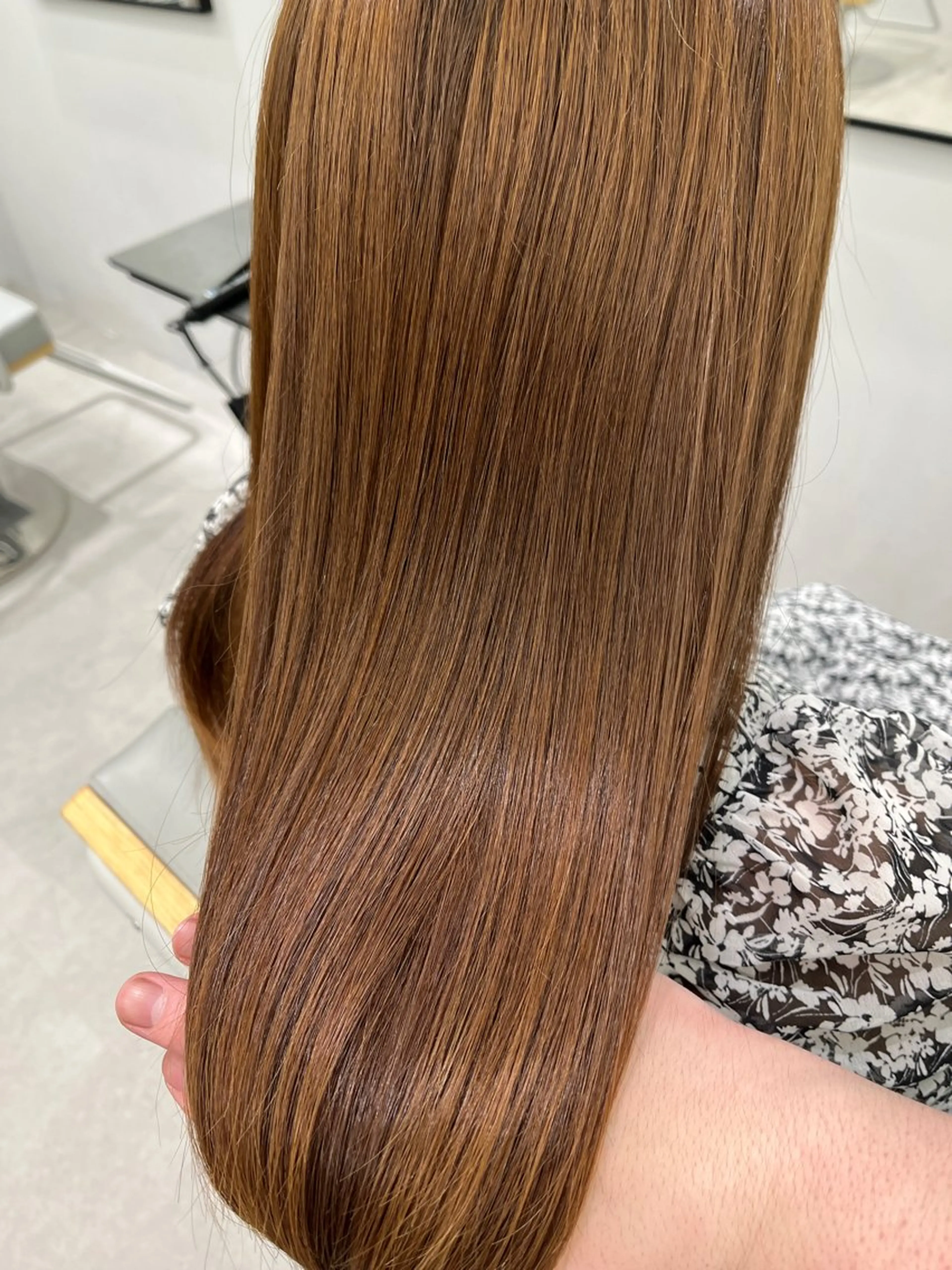 セミロング 菅 樹希弥のヘアスタイル