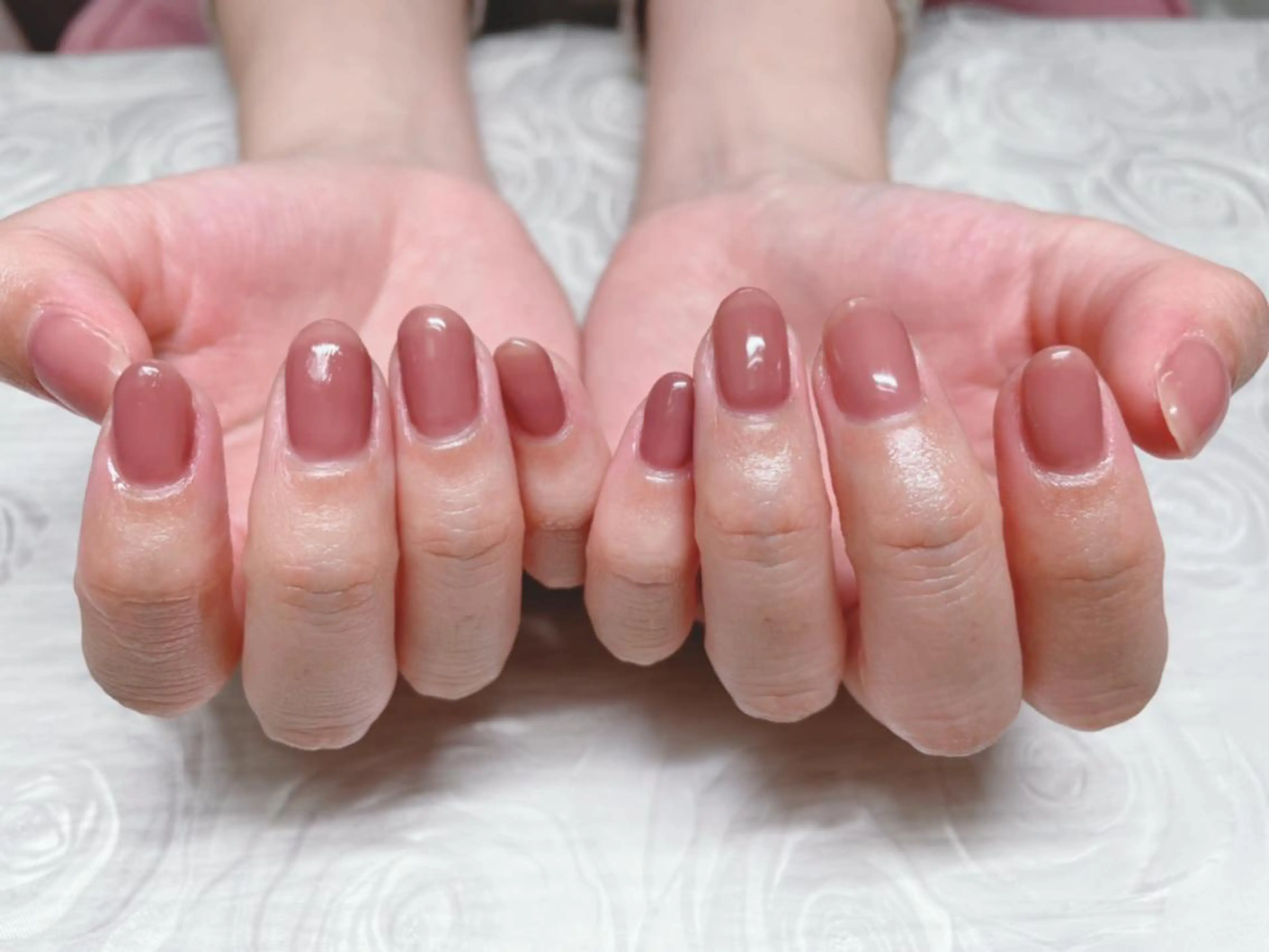 ネイル ワンカラーネイル ハンドネイル 芦辺 香奈のネイルデザイン