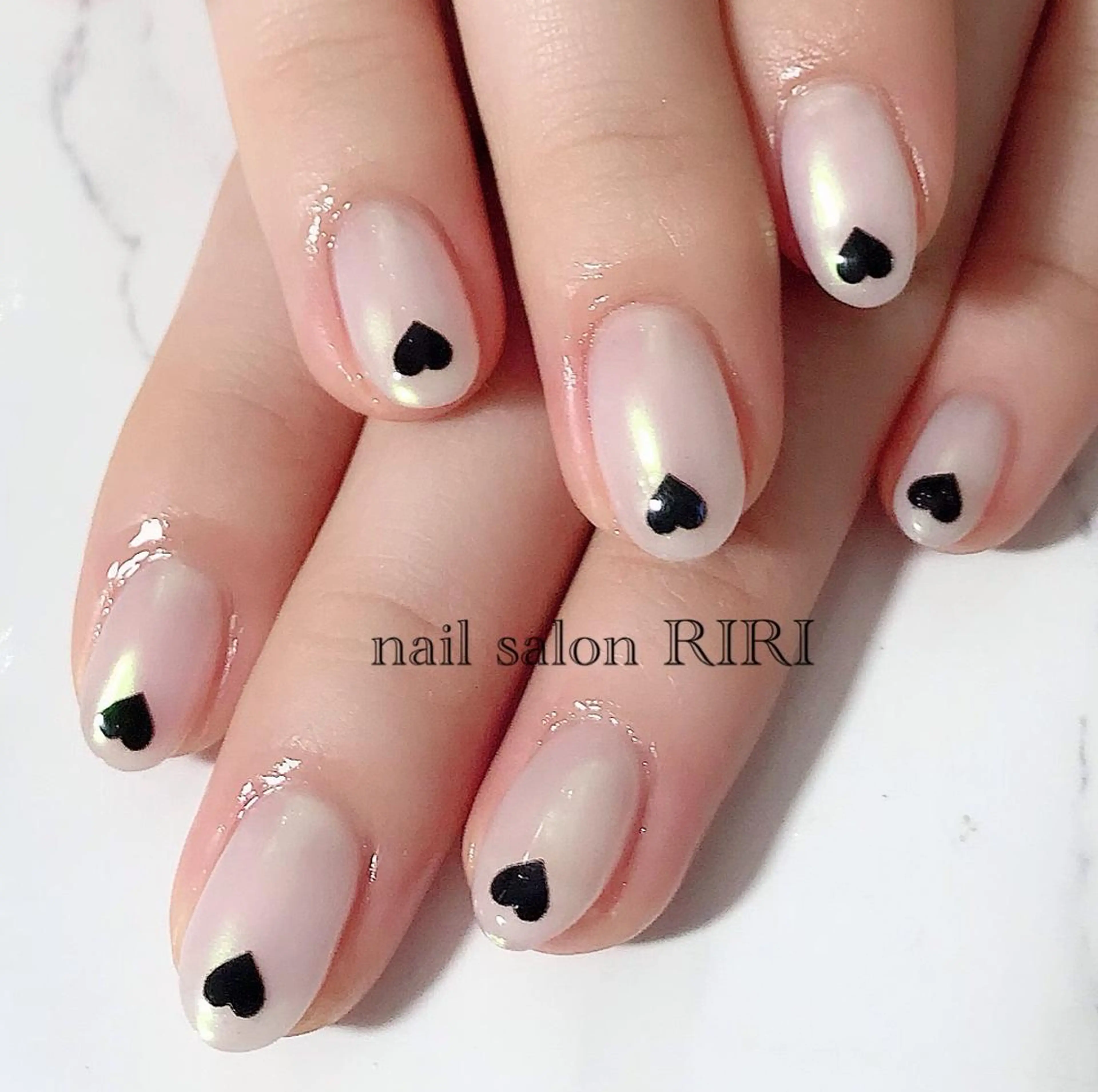 ネイル オーロラネイル ハート private  nail  salon RIRI所属・RIRI リリのネイルデザイン