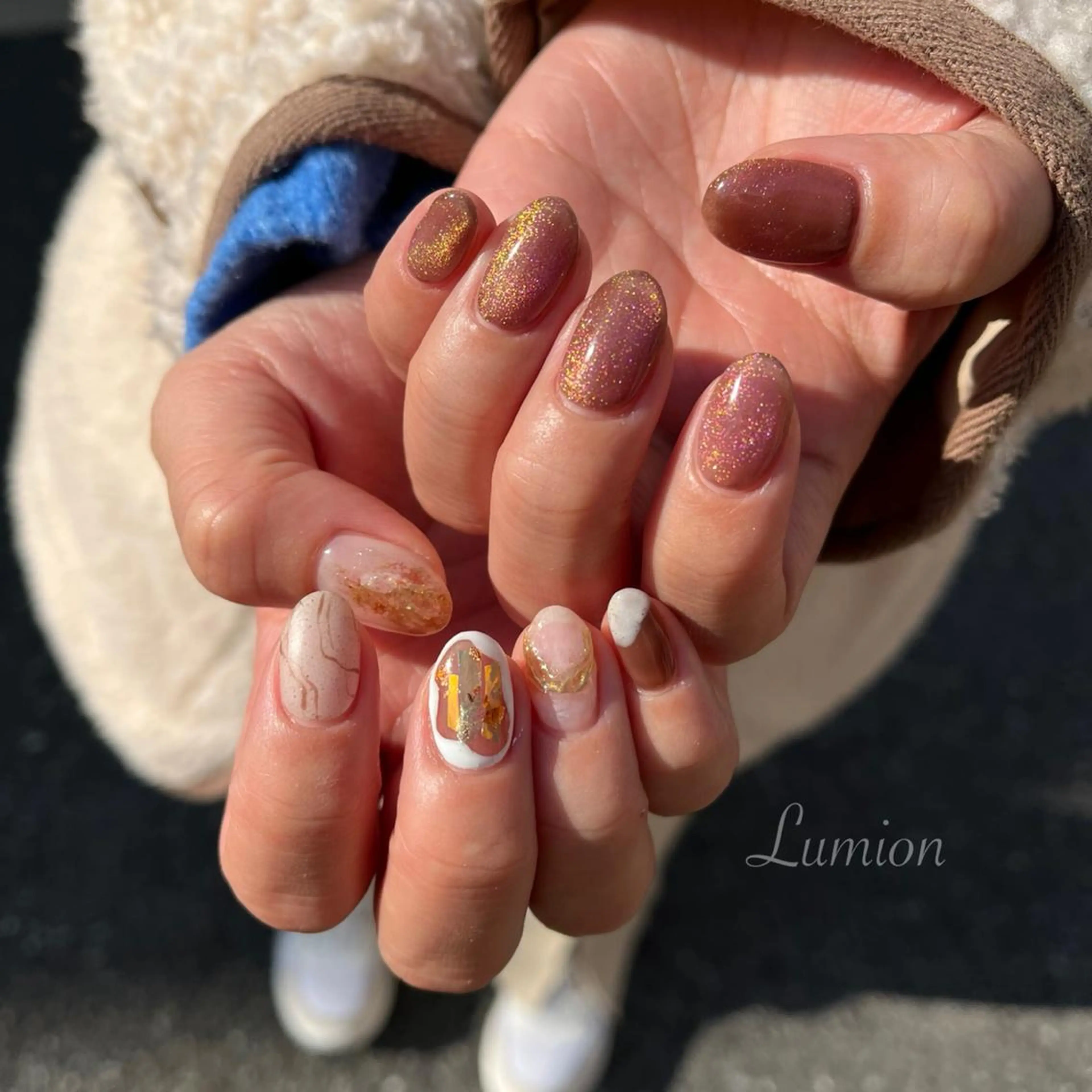 ネイル マグネットネイル ニュアンスネイル nailroom Lumionのネイルデザイン