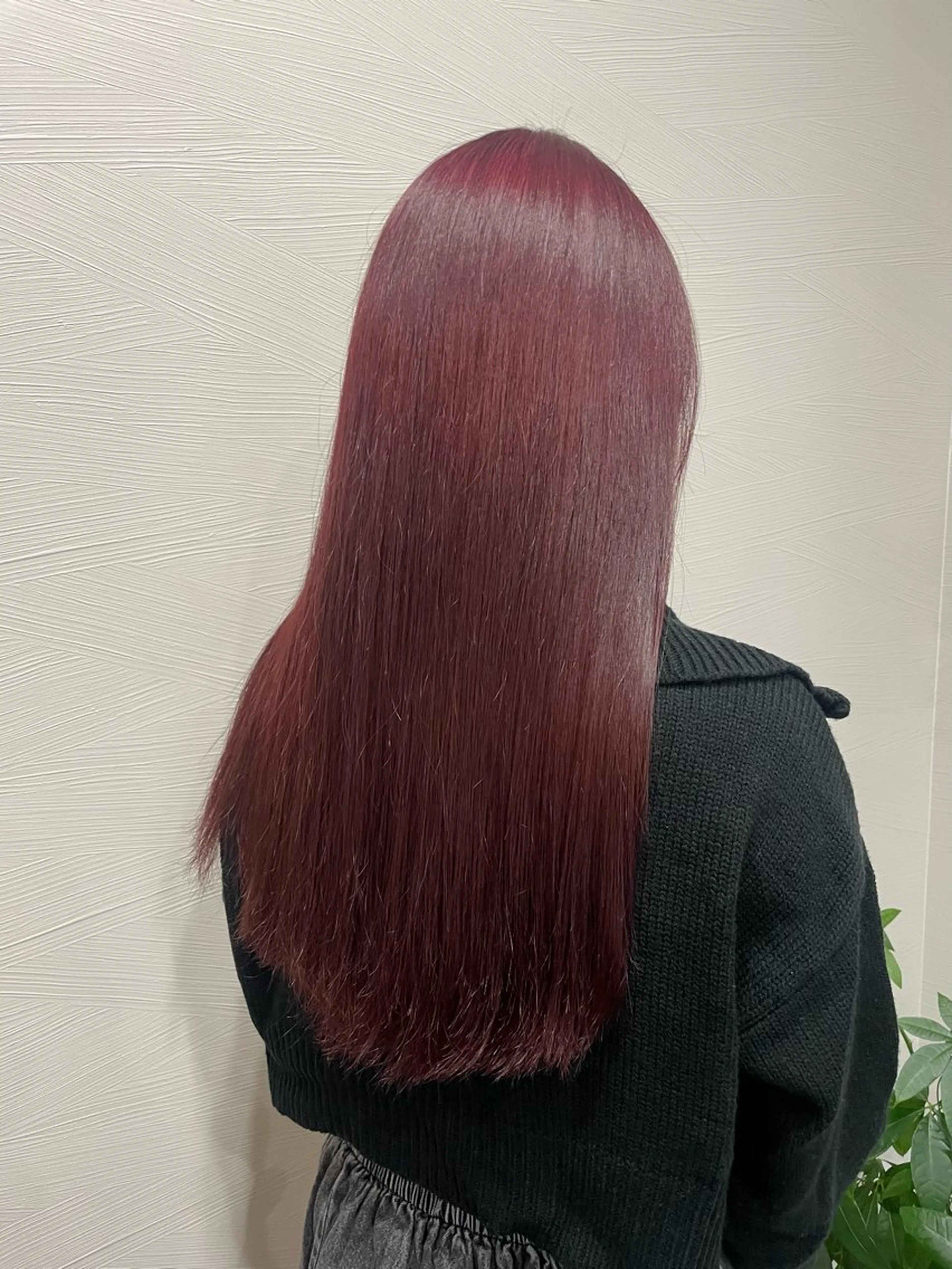 ロング カラー ブリーチ ダブルカラー イヤリングカラー ハイライトカラー イルミナカラー 猪股 唯菜のヘアスタイル