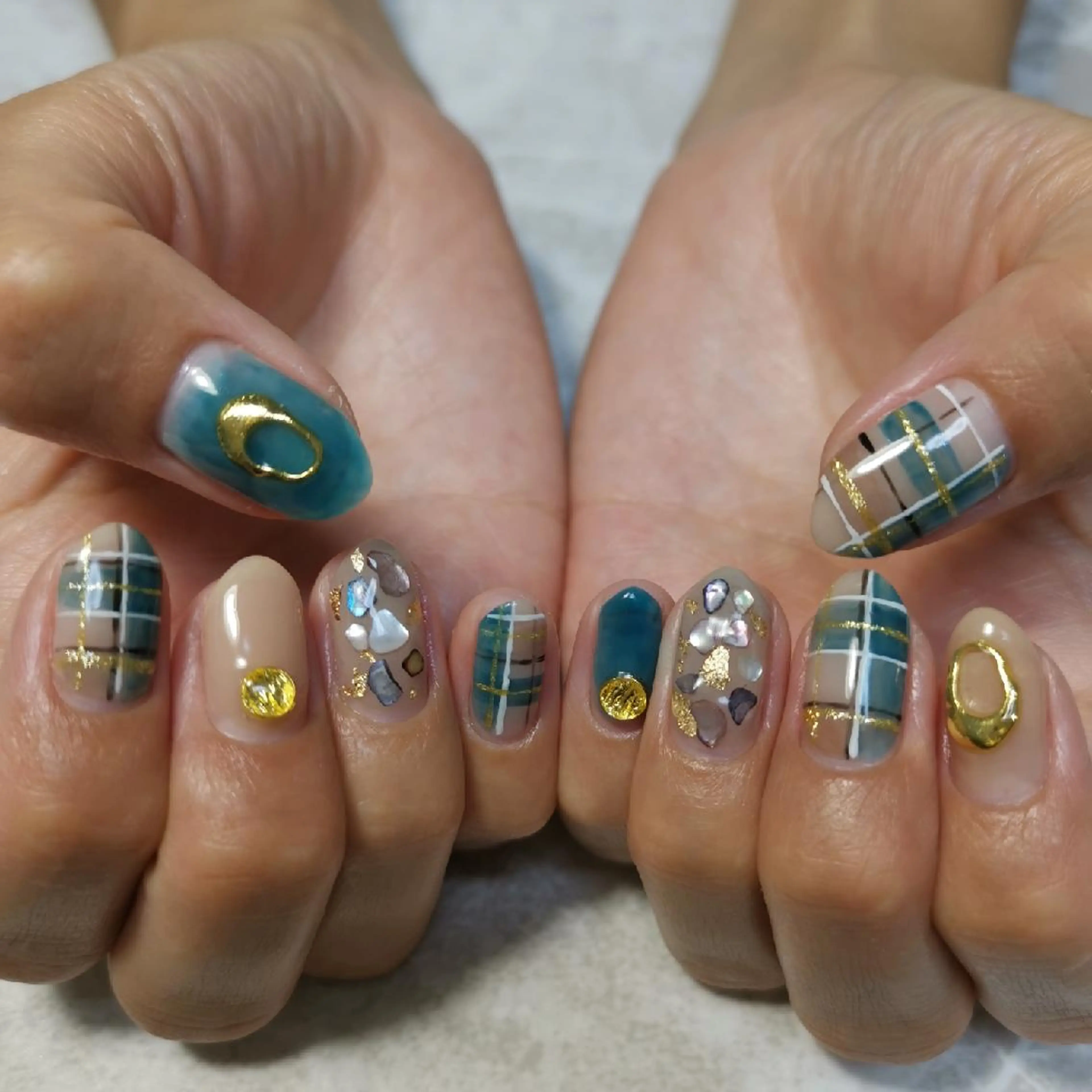 ネイル 持ち込み ハンドネイル reve あやののネイルデザイン