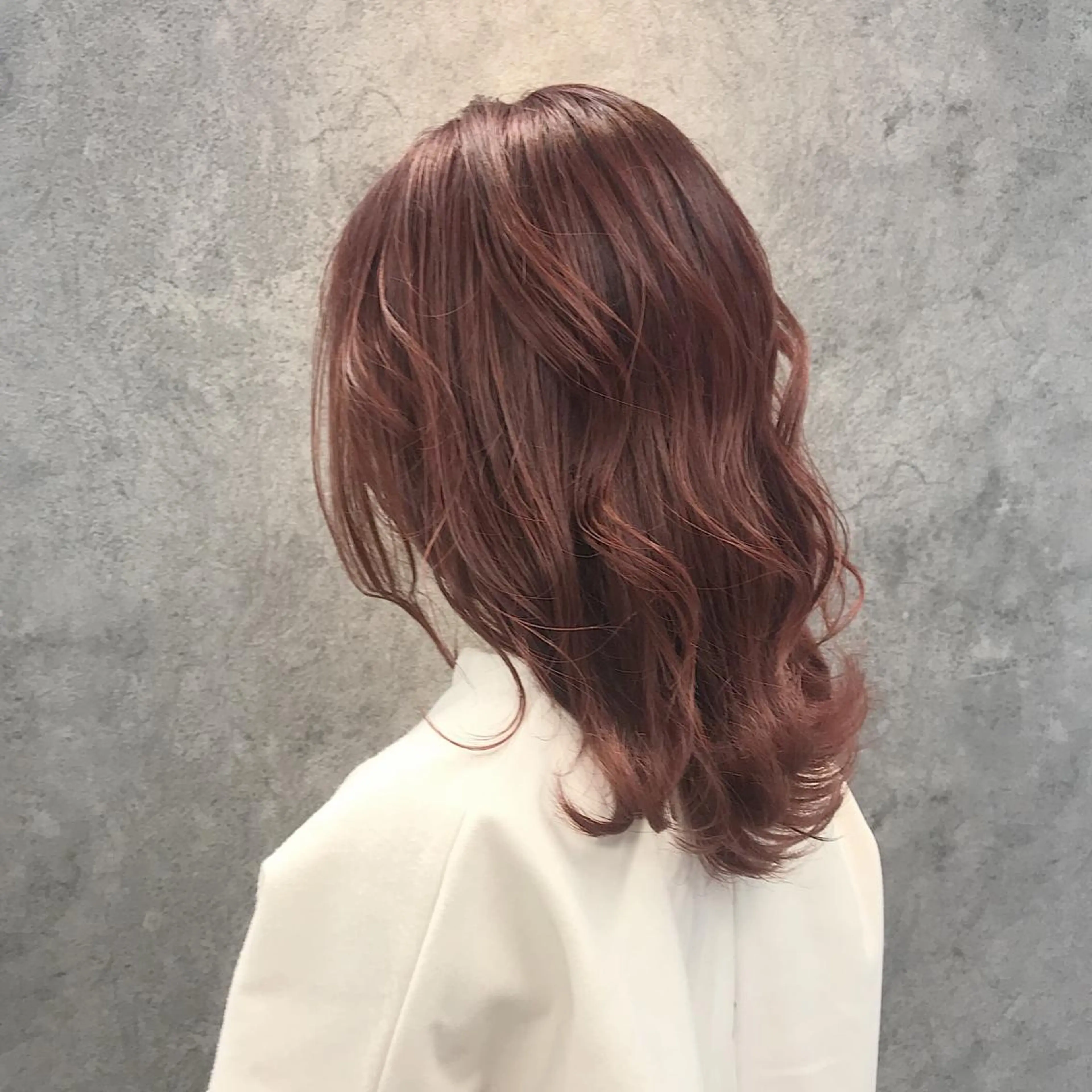 ミディアム ヘアカラー トリートメント 所渉/韓国レイヤー /ウルフカットのヘアスタイル