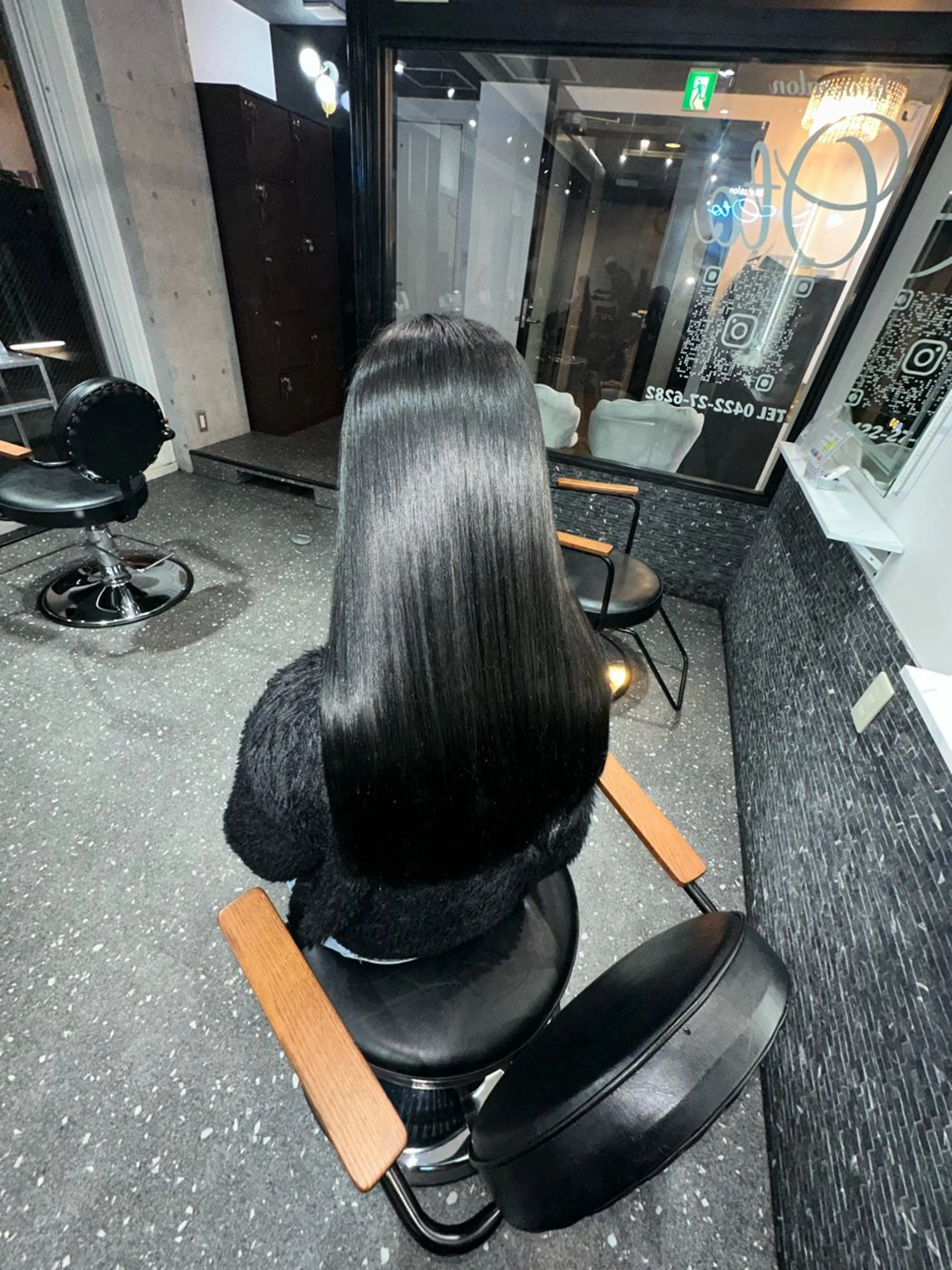 ロング カラー パーマ カット ヘアカラー 縮毛矯正 トリートメント 髪質改善⭐️縮毛矯正 中野⭐️Rinaのヘアスタイル