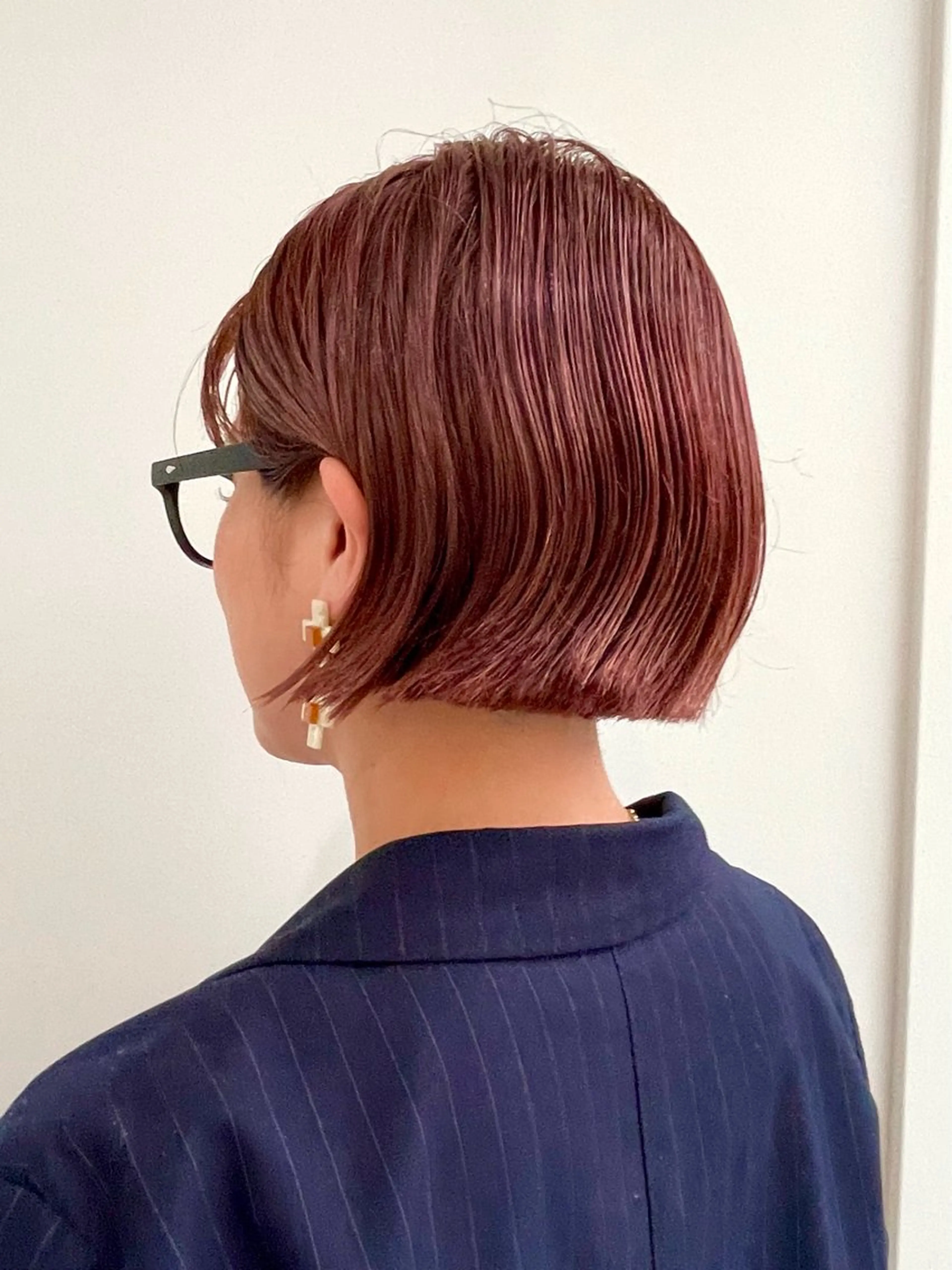 ショート カラー ブリーチ ボルドーカラー ブラウンカラー カシス ダブルカラー ヘアカラー トリートメント 🎈ブリーチなし暖色 カラー/レッド/ゆいのヘアスタイル