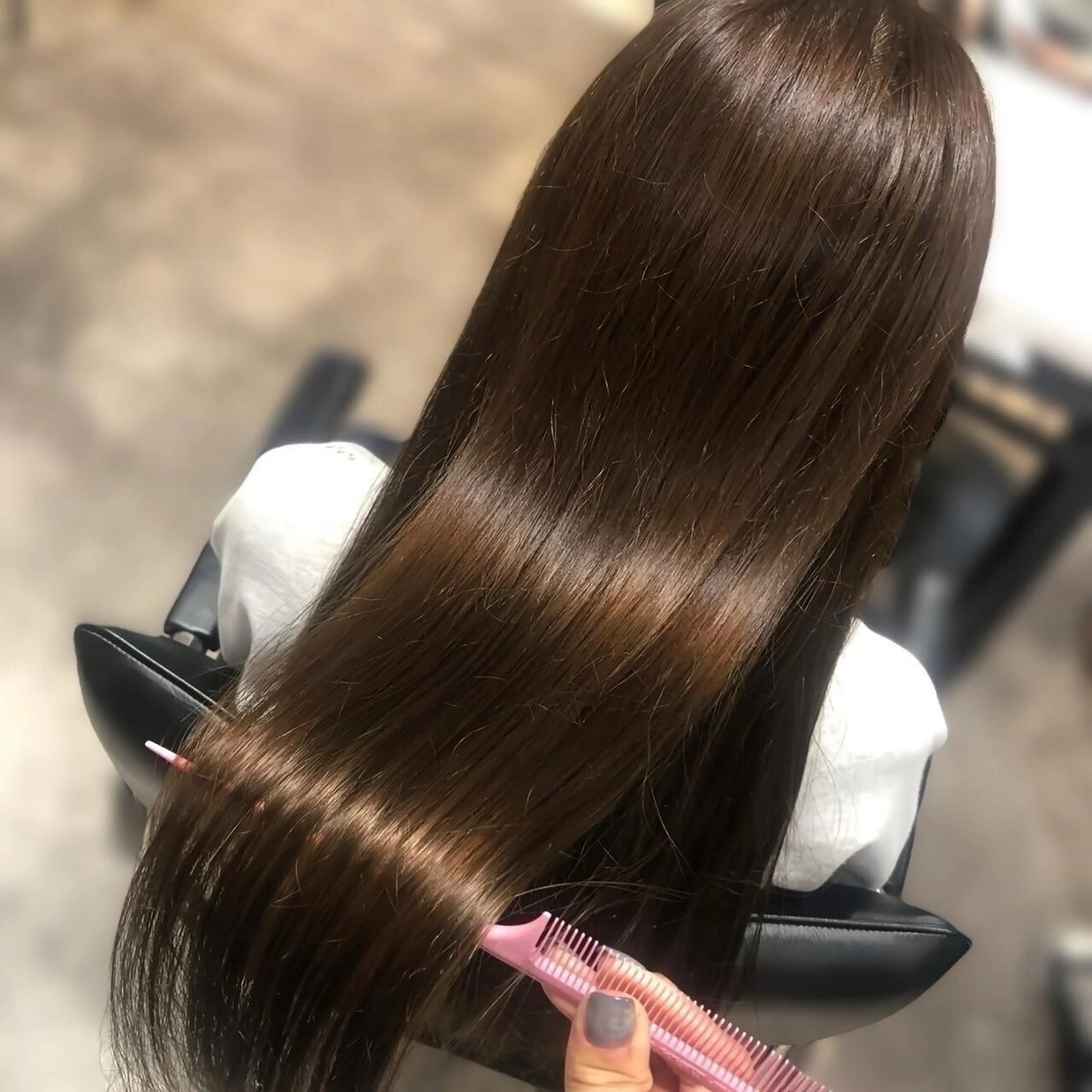 【柔らかいくウル艶髪に♪】カット+N.ケアカラー+コスメ縮毛矯正 ¥14850の写真