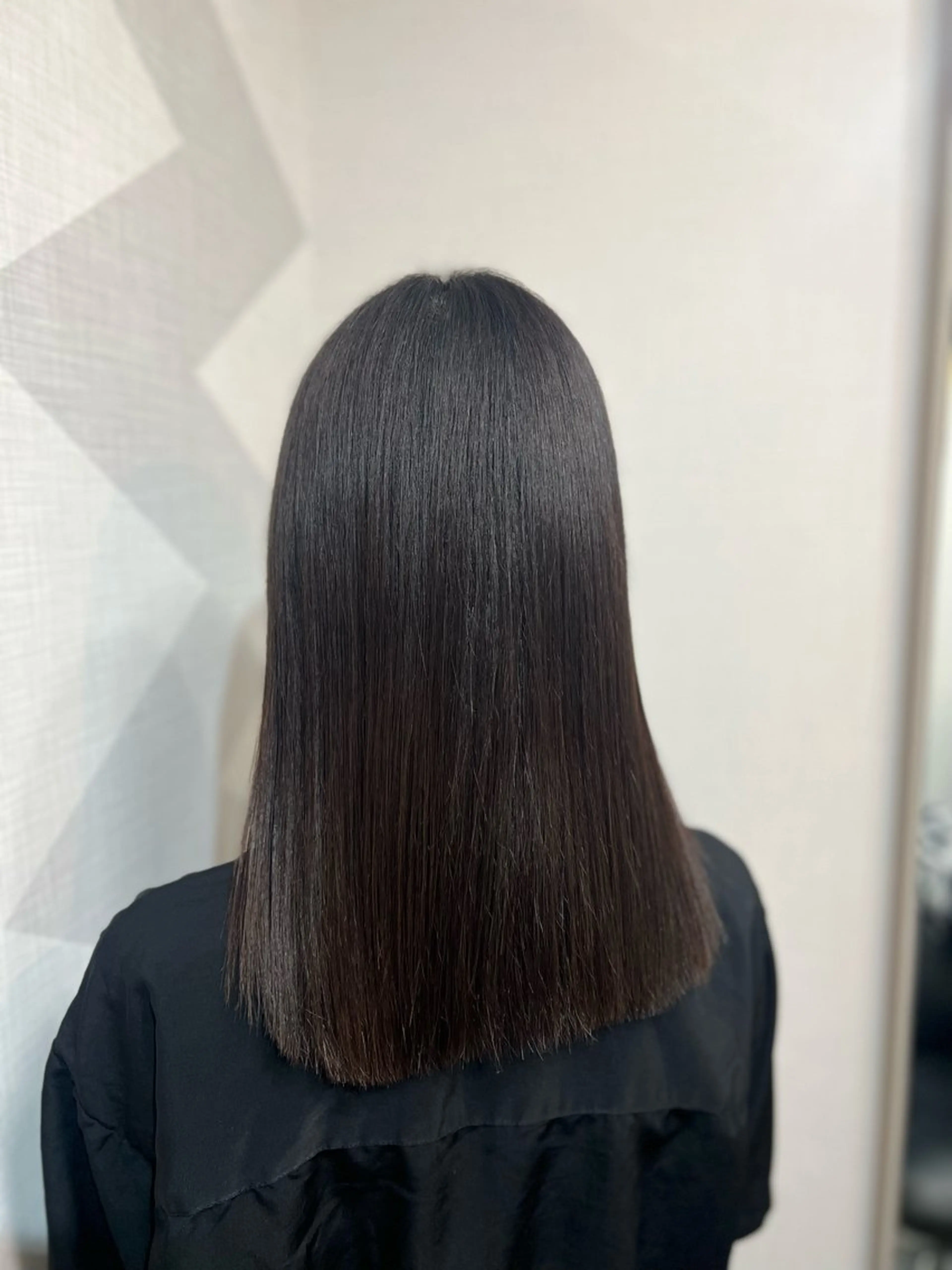 ミディアム パーマ シールエクステ ラベンダーベージュ エクステ 外国人風カラー ハイライト カット ヘアカラー 縮毛矯正 トリートメント DEST所属・吉野 瑳桜のヘアスタイル