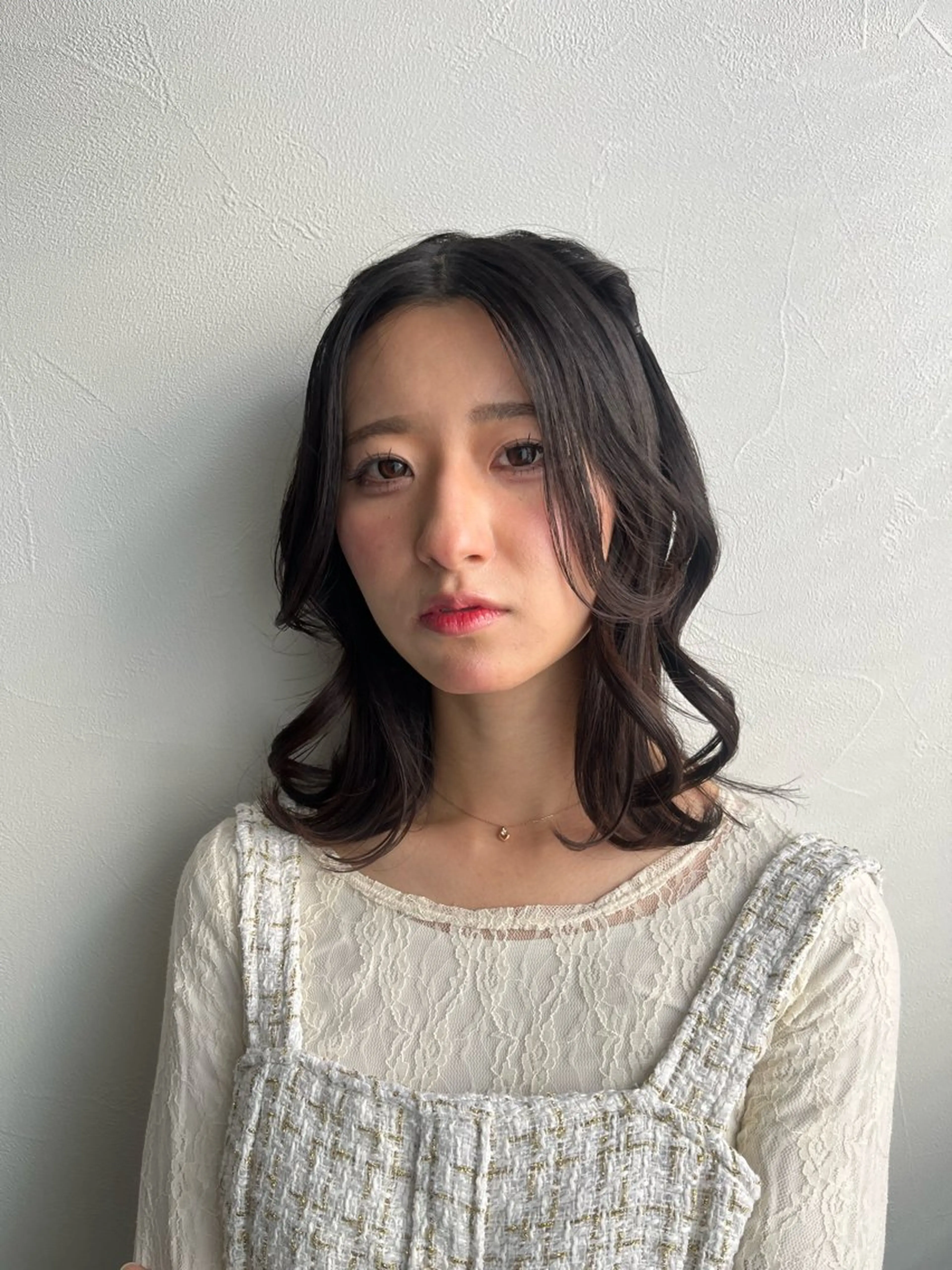 ミディアム 原口 桃歌のヘアスタイル