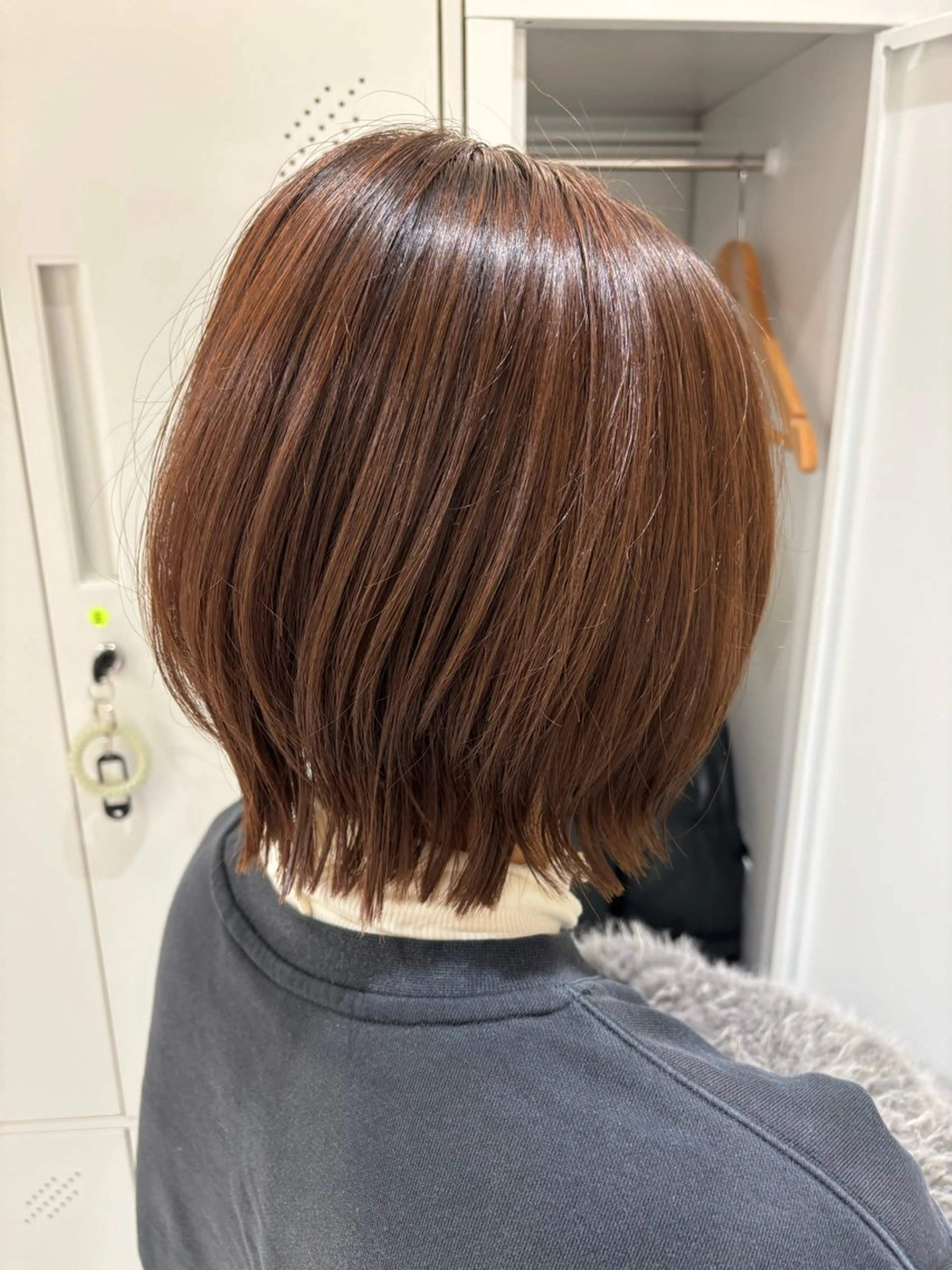 ショート カット ヘアカラー トリートメント タカト/レイヤー /流行ヘア/髪質改善のヘアスタイル