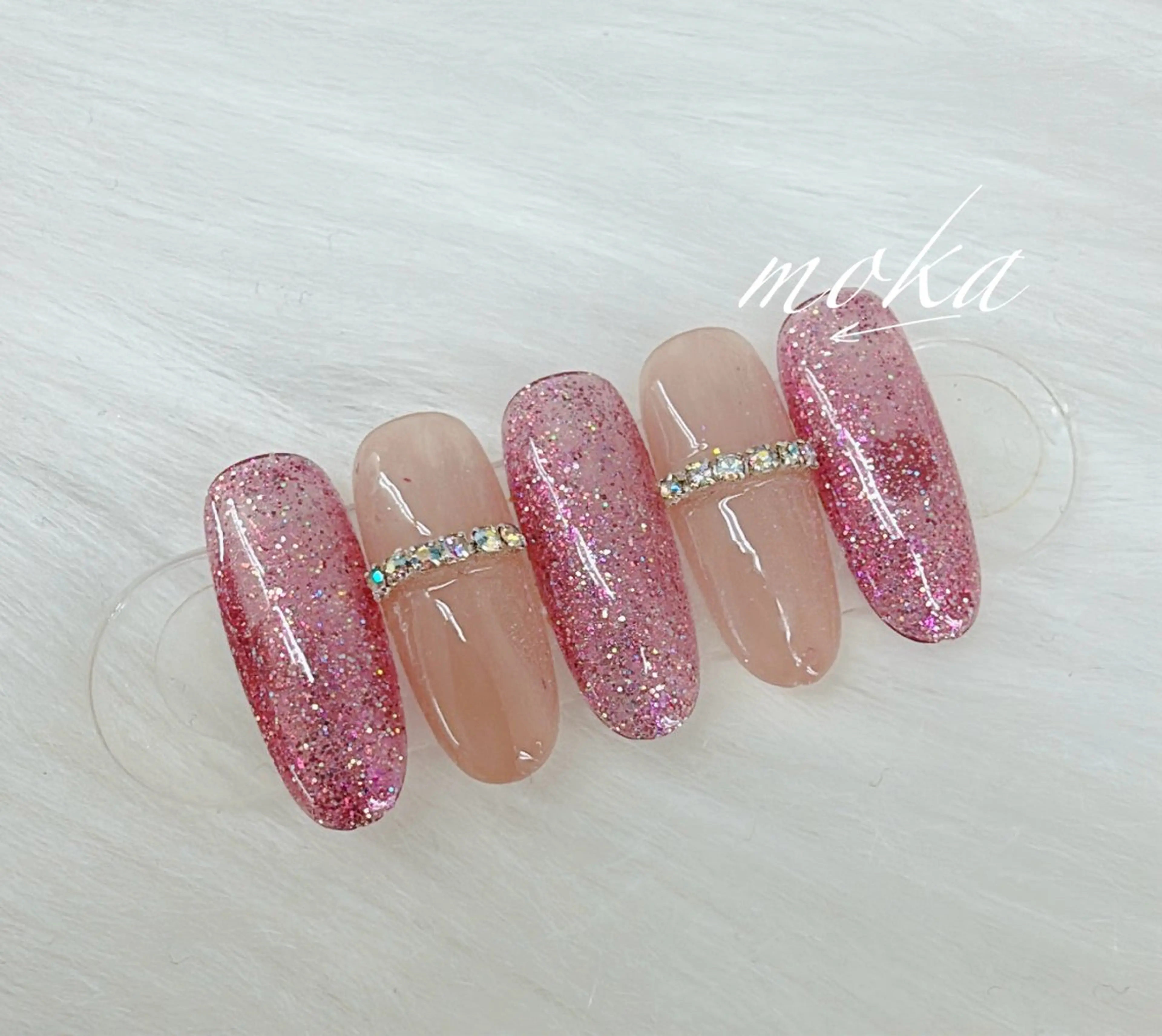 ネイル ハンドネイル ハンドケア 胡蝶蘭レディースサロ ンNailMOKAのネイルデザイン