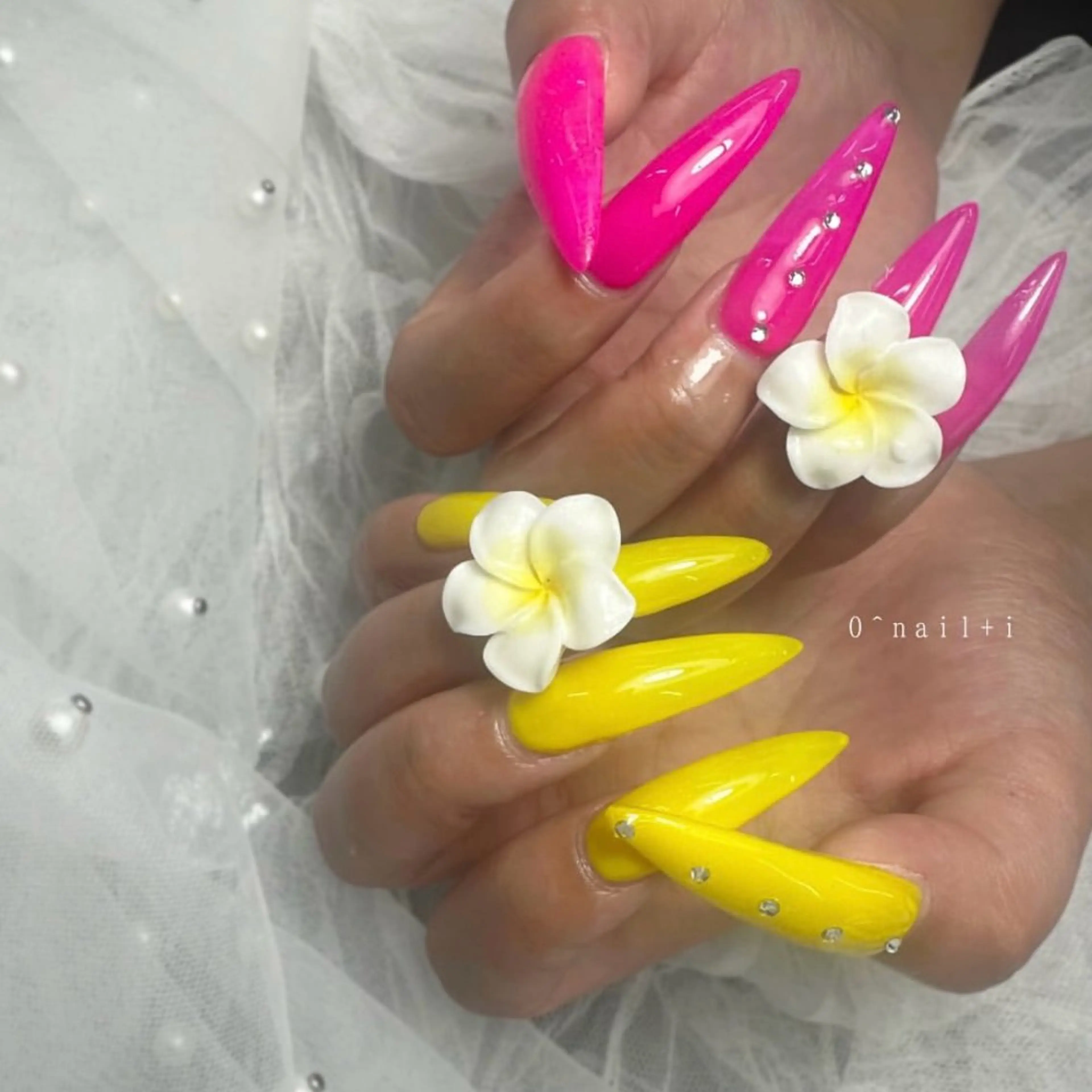 ネイル ハンドネイル O^nail＋i ｵｰﾈｲﾙ+ｱｲのネイルデザイン