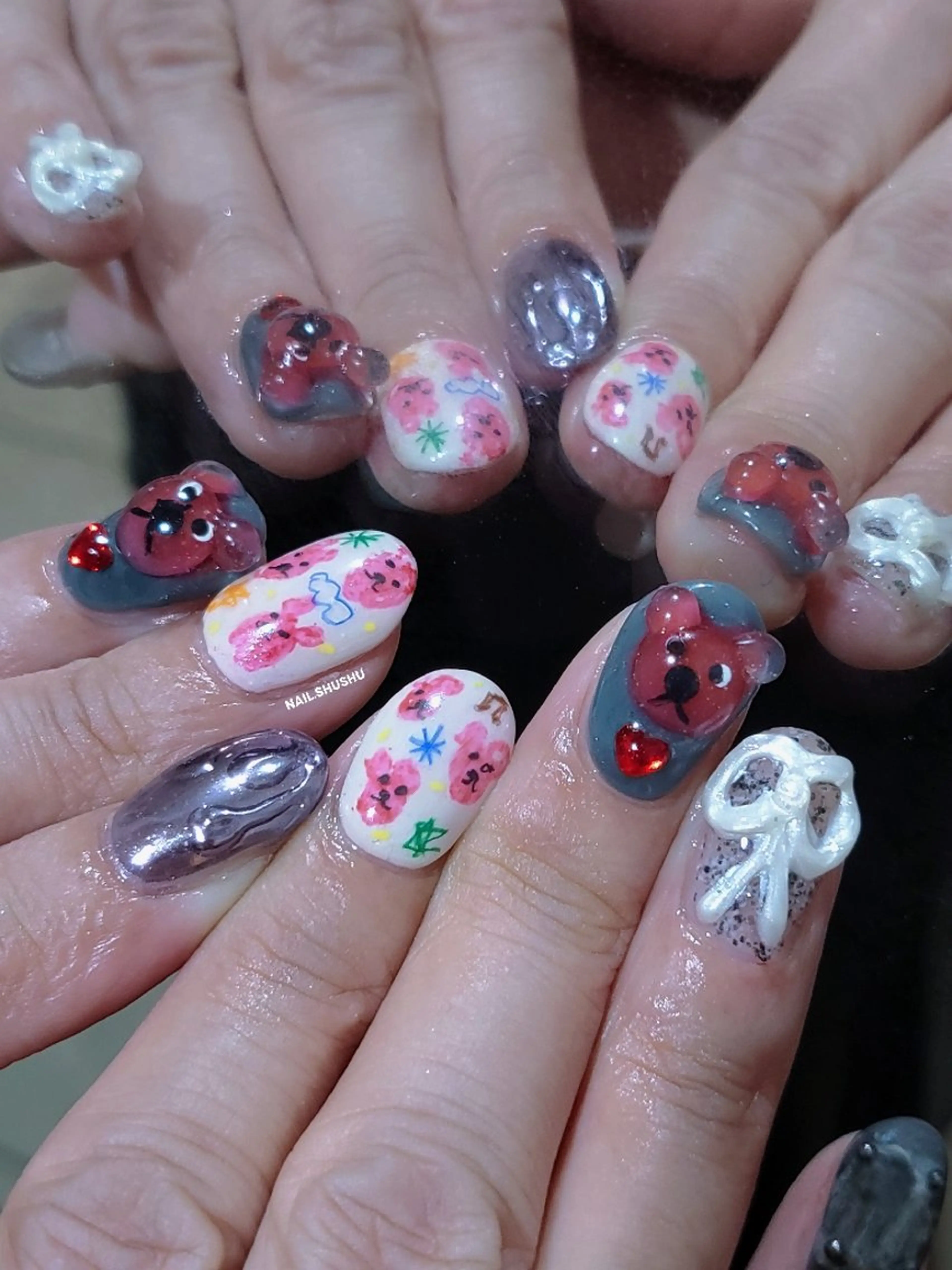 ネイル ハンドネイル 3dパーツ/流行り 👧shushu❤️のネイルデザイン