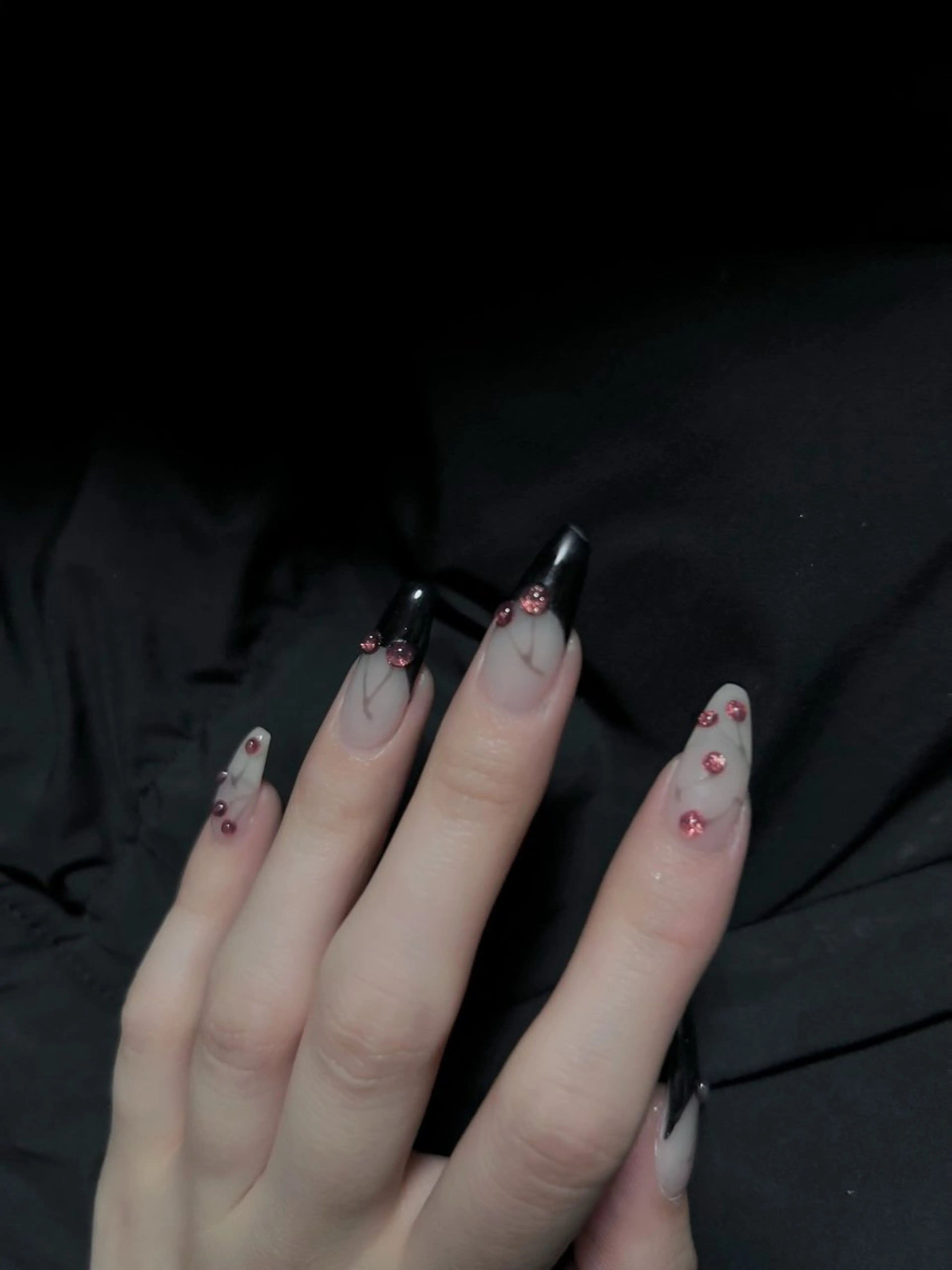 ネイル 持ち込み ハンドネイル Uzuki ／ROCCOnailのネイルデザイン