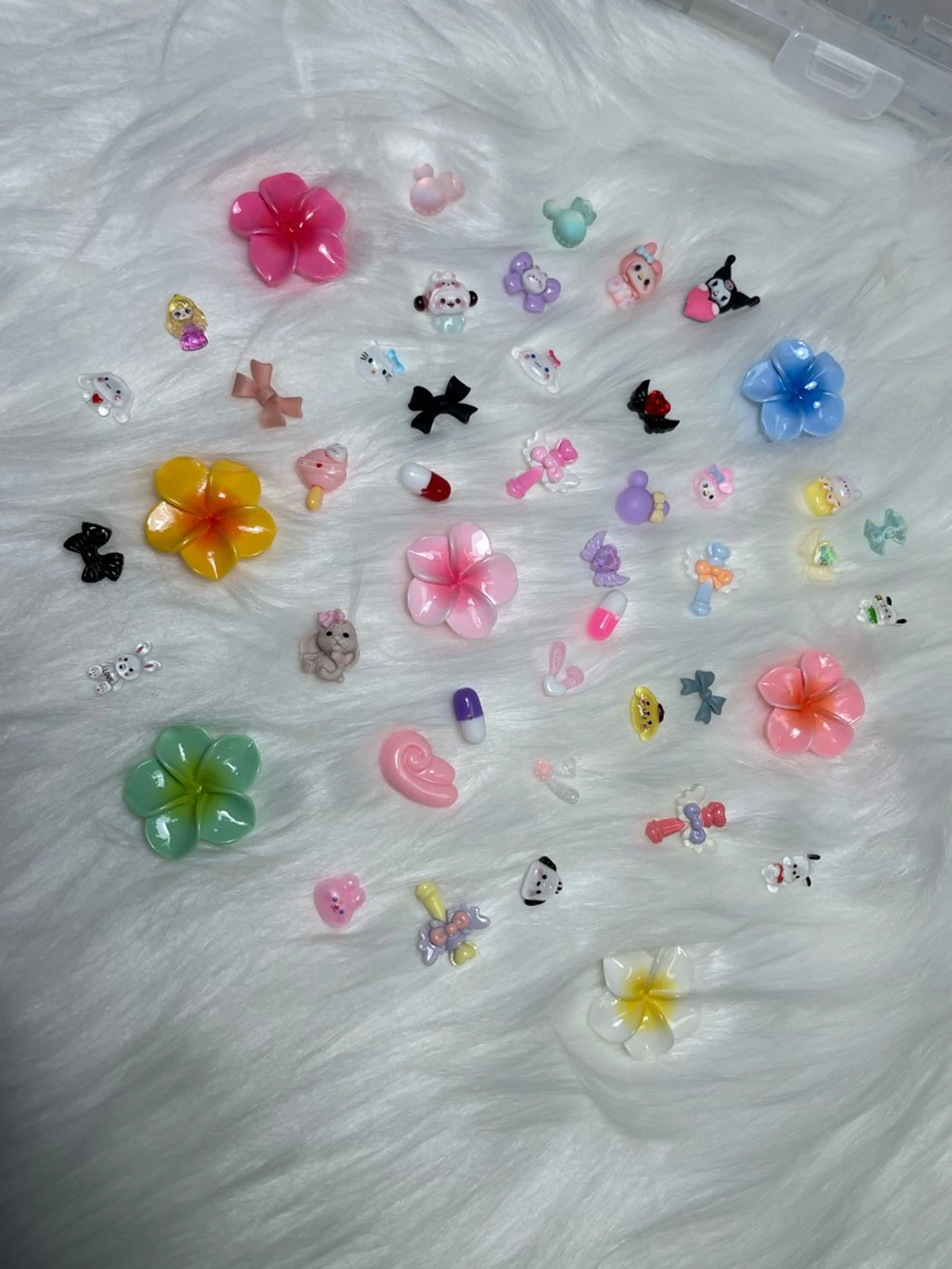 ネイル 成人式 ジェルネイル ネイルチップ MoMoA Nail ネイル長さ出し専門店のネイルデザイン