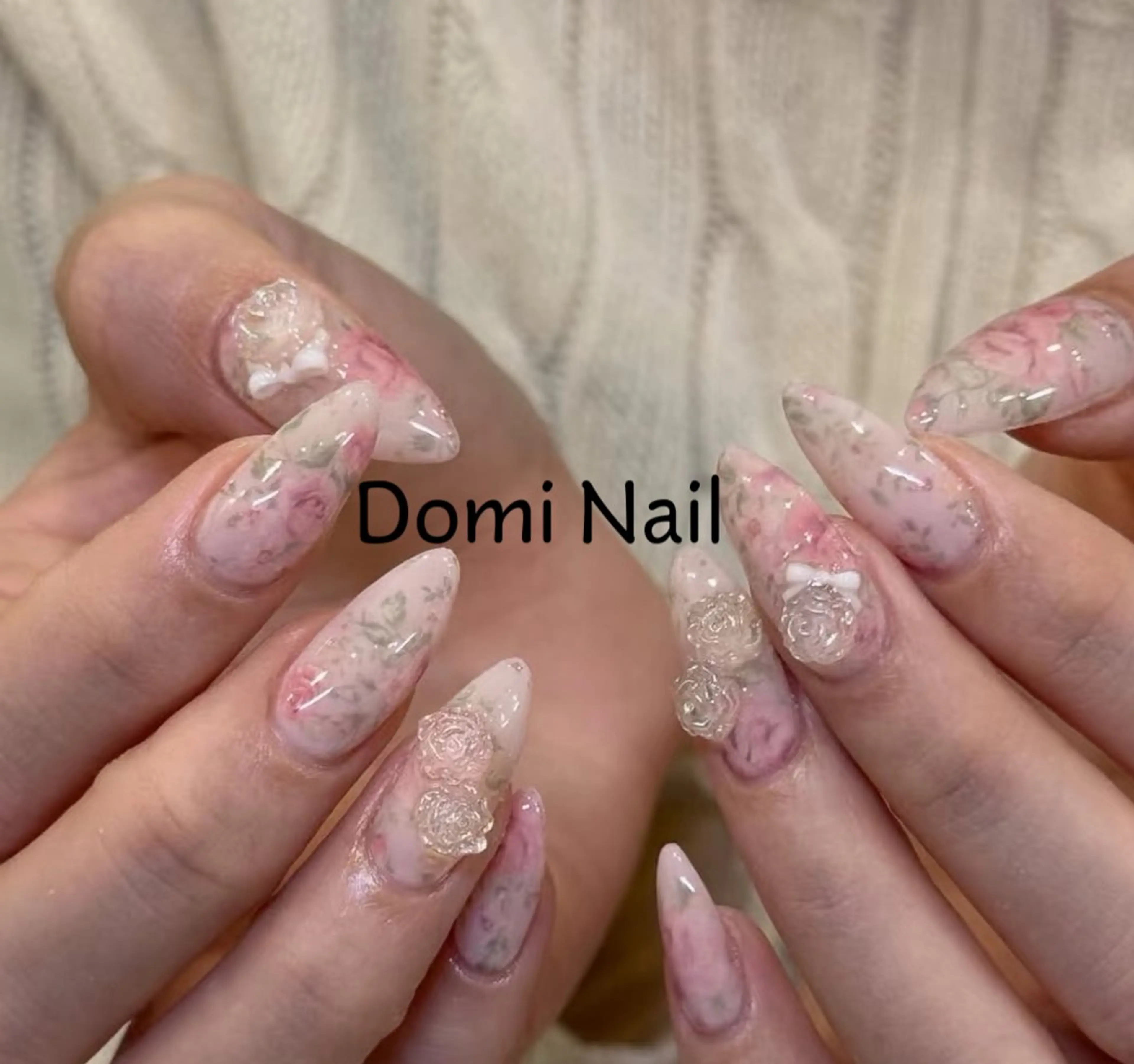 ネイル 持ち込み ハンドネイル Domi Nail Salonのネイルデザイン