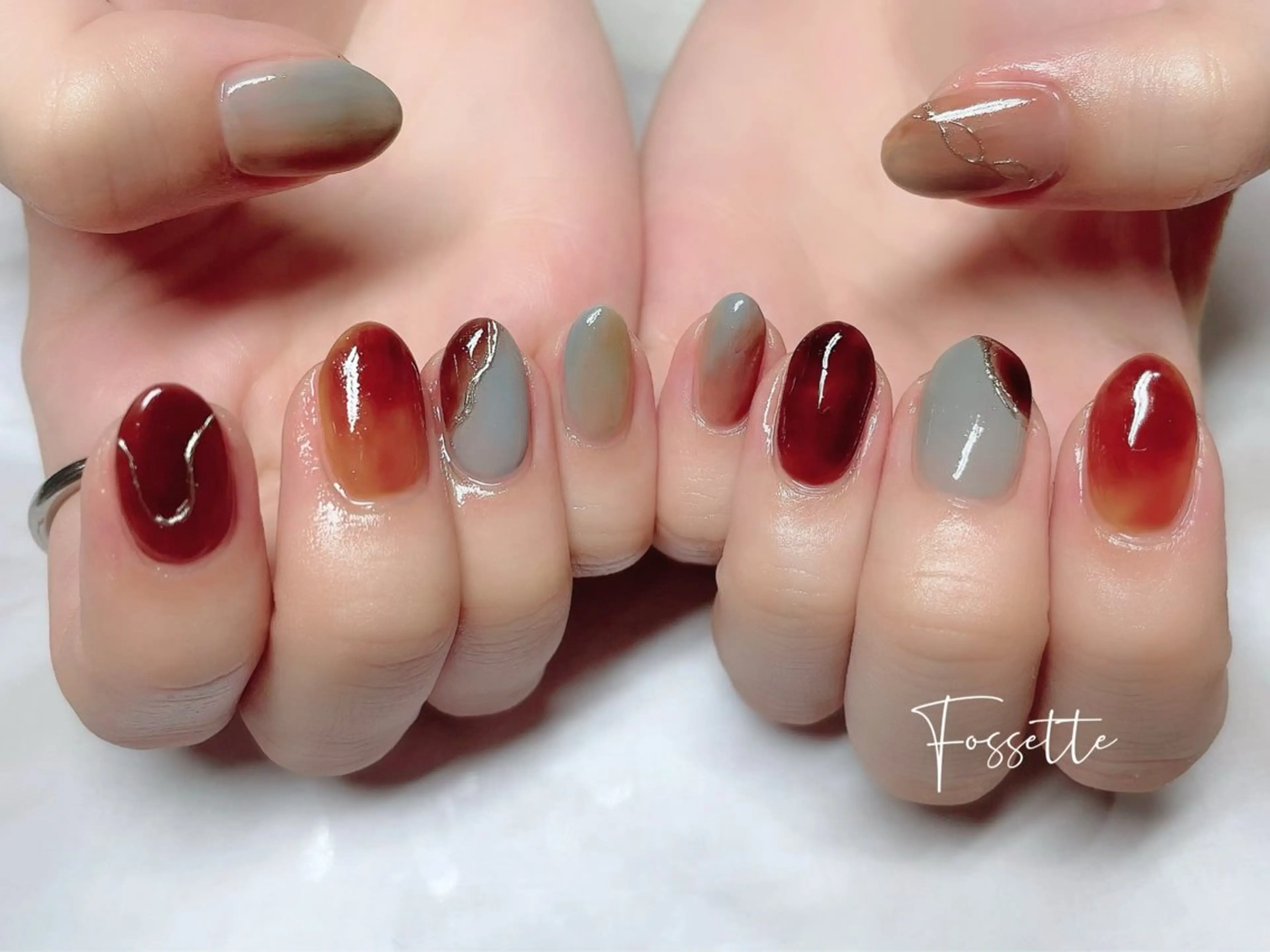 ネイル ブラウン ミラーネイル ニュアンスネイル ハンドネイル nailsalon Fossetteのネイルデザイン