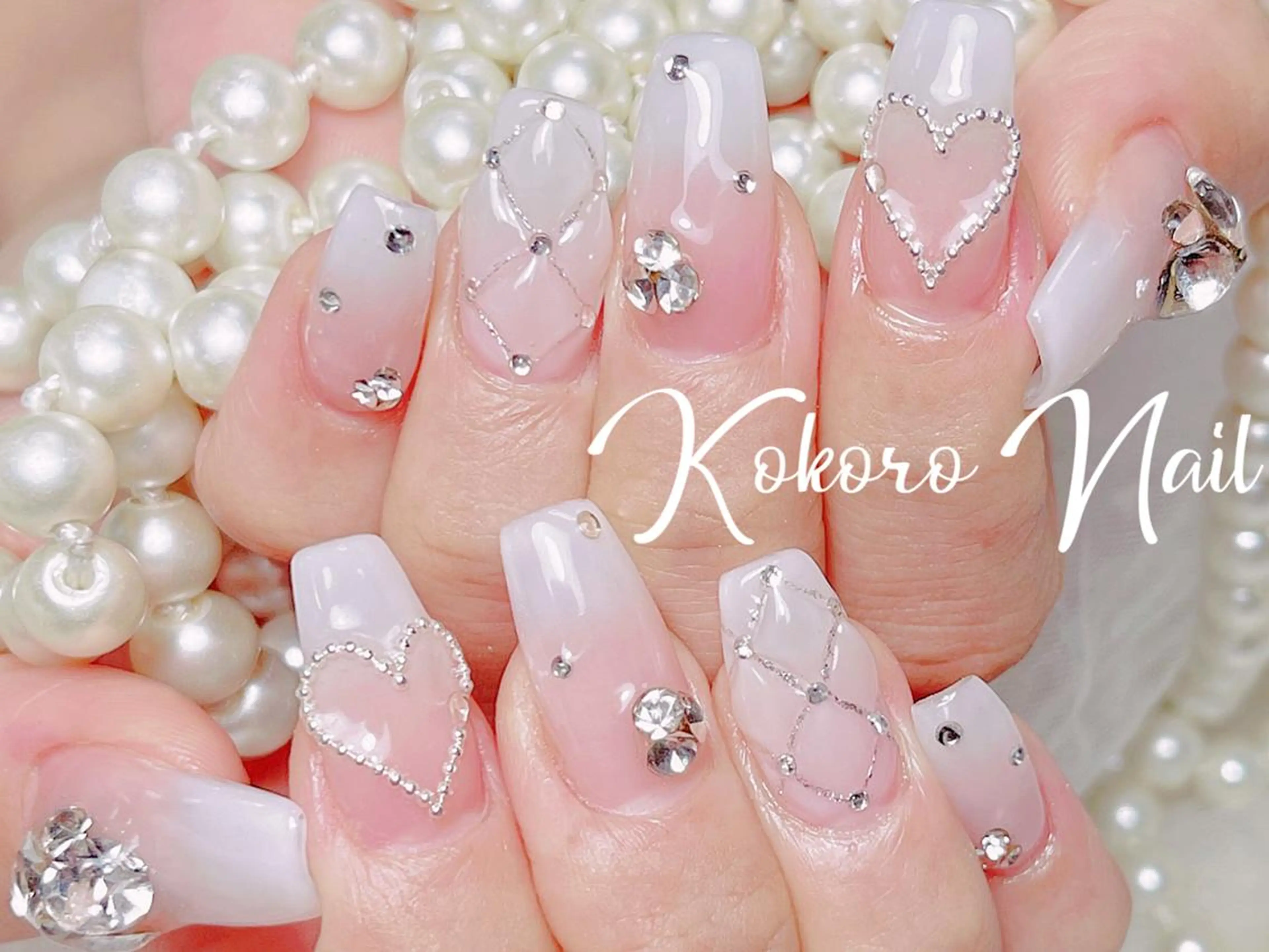 ネイル Hawchumi 💅のネイルデザイン