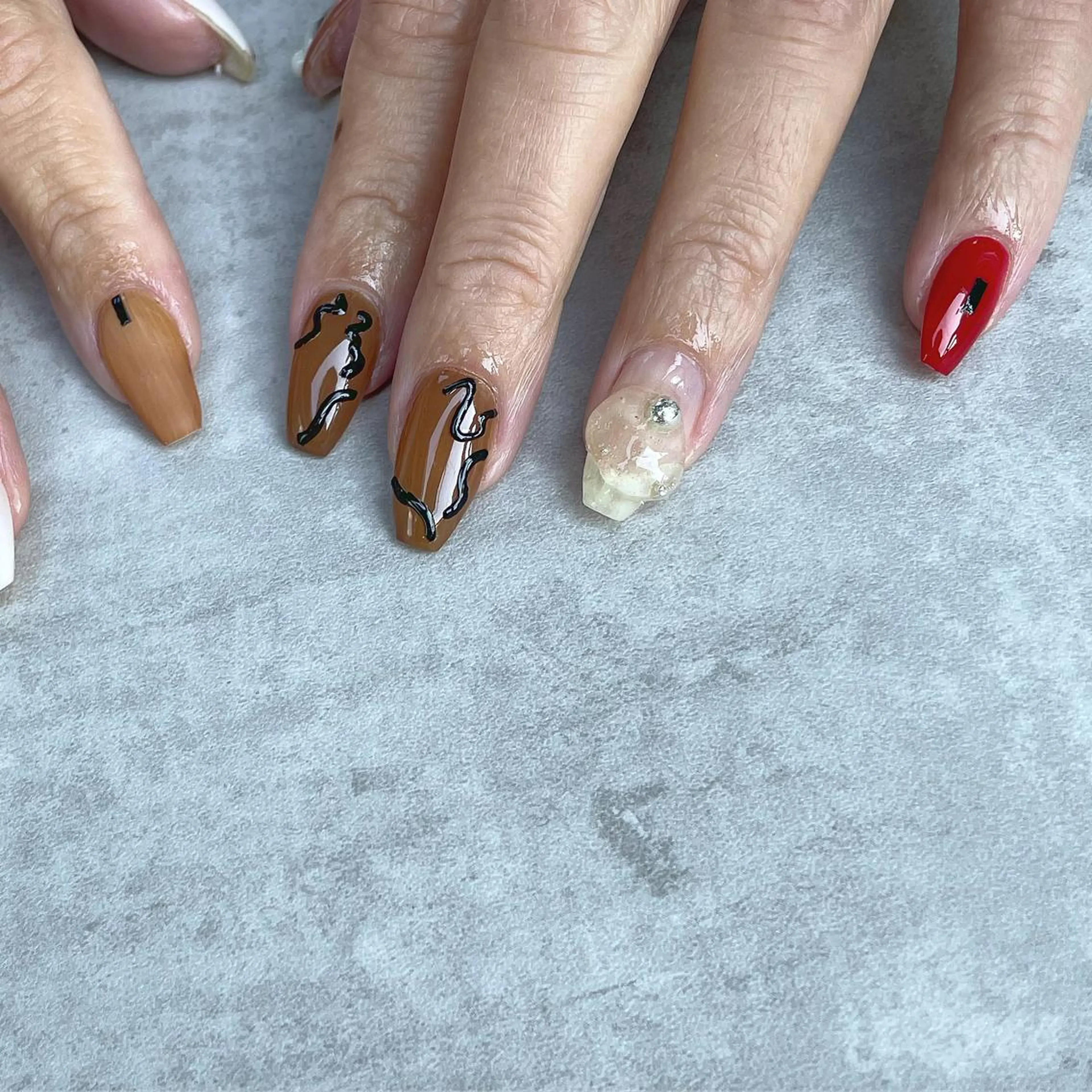 ネイル 土屋 智子のネイルデザイン