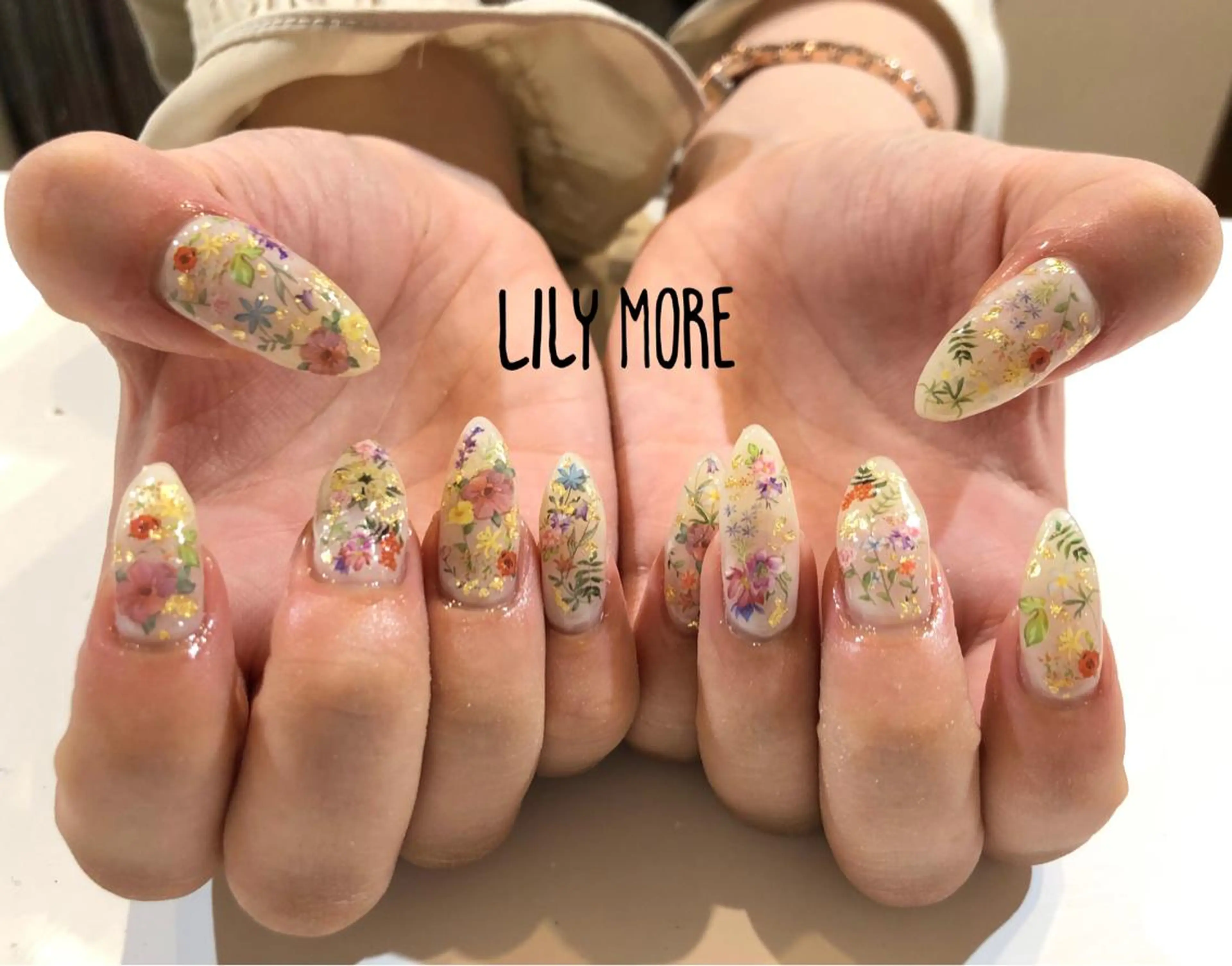 ネイル フラワーネイル Lily closetのネイルデザイン