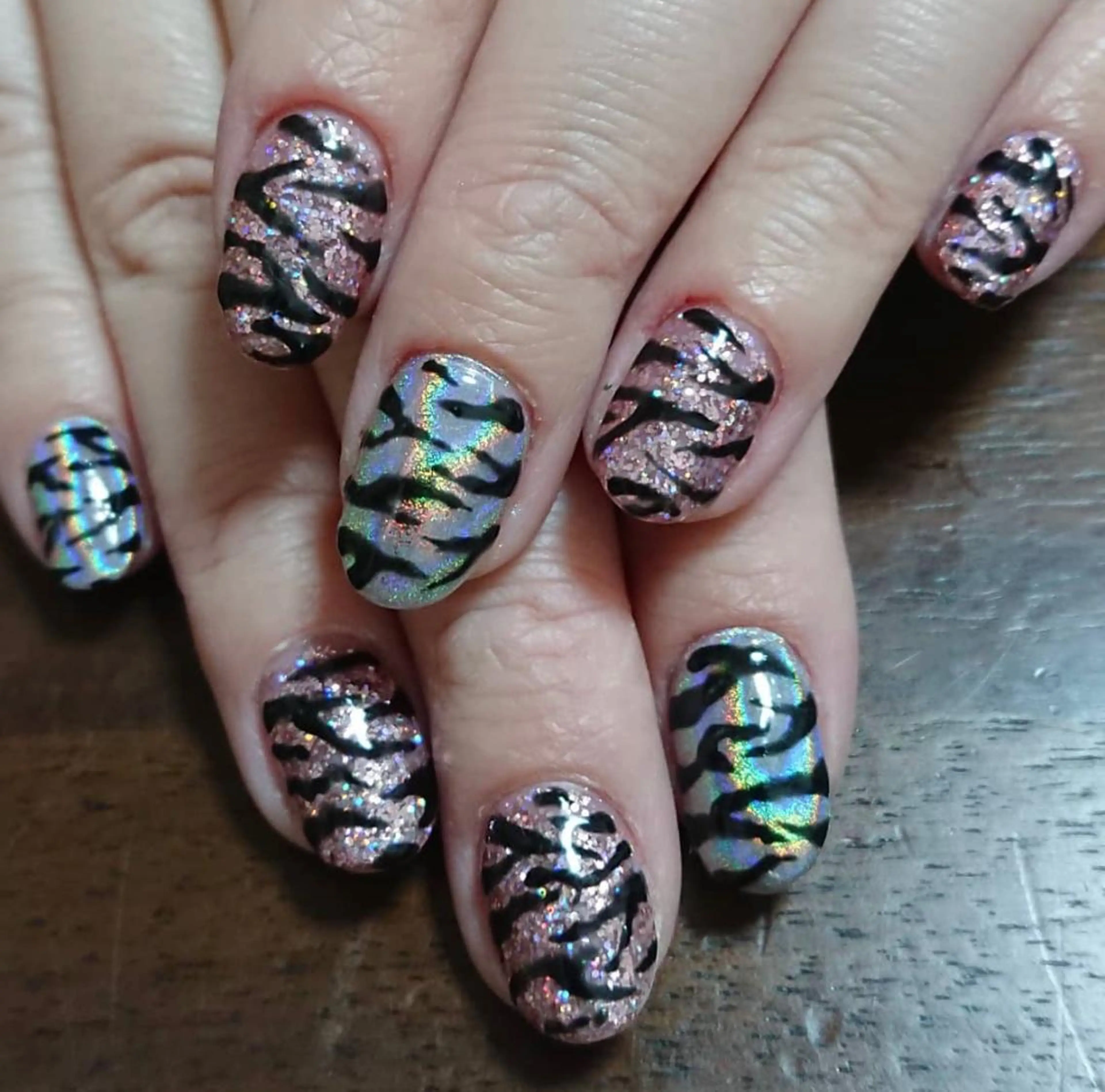 ネイル la floraison のネイルデザイン