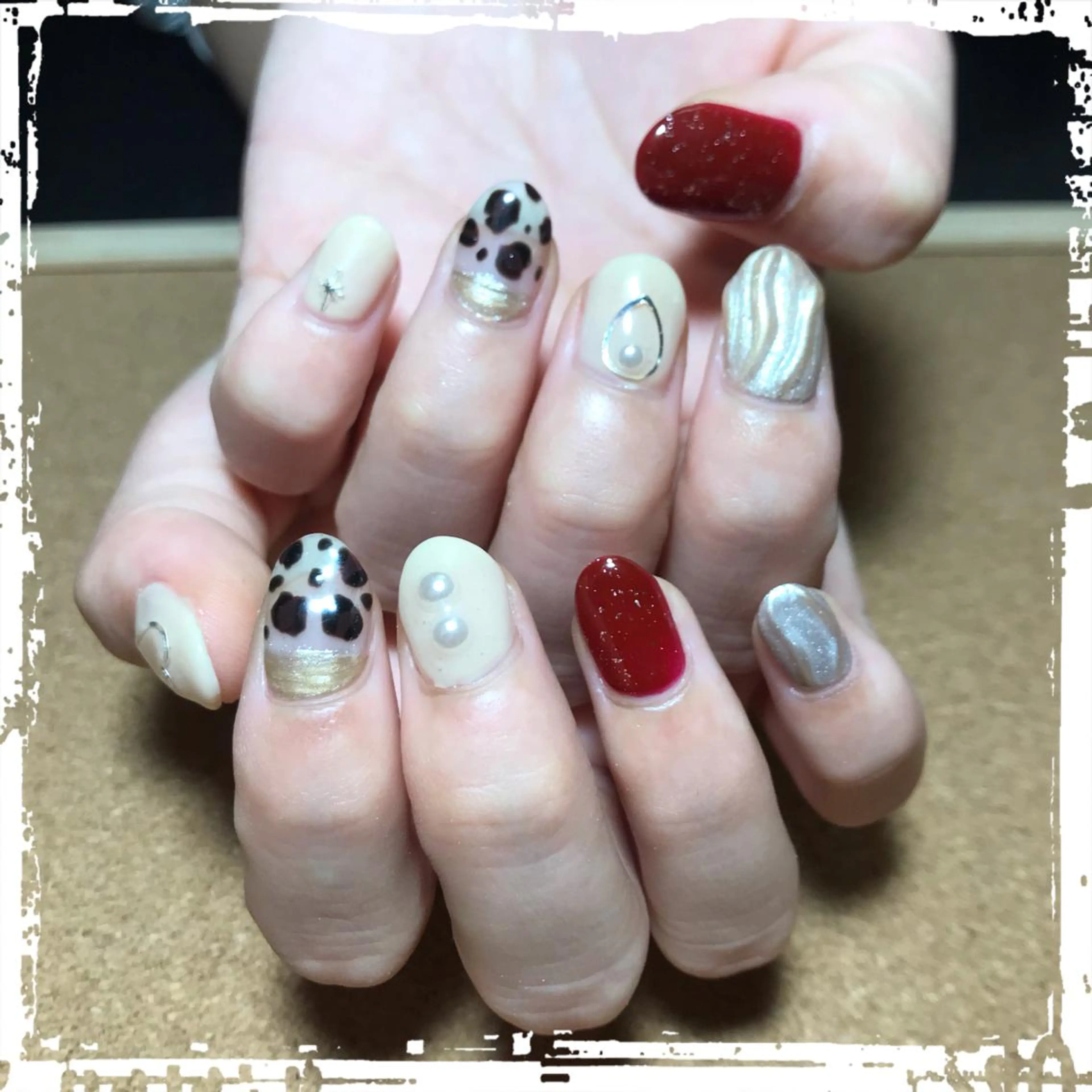 ネイル 寺山 千鶴のネイルデザイン