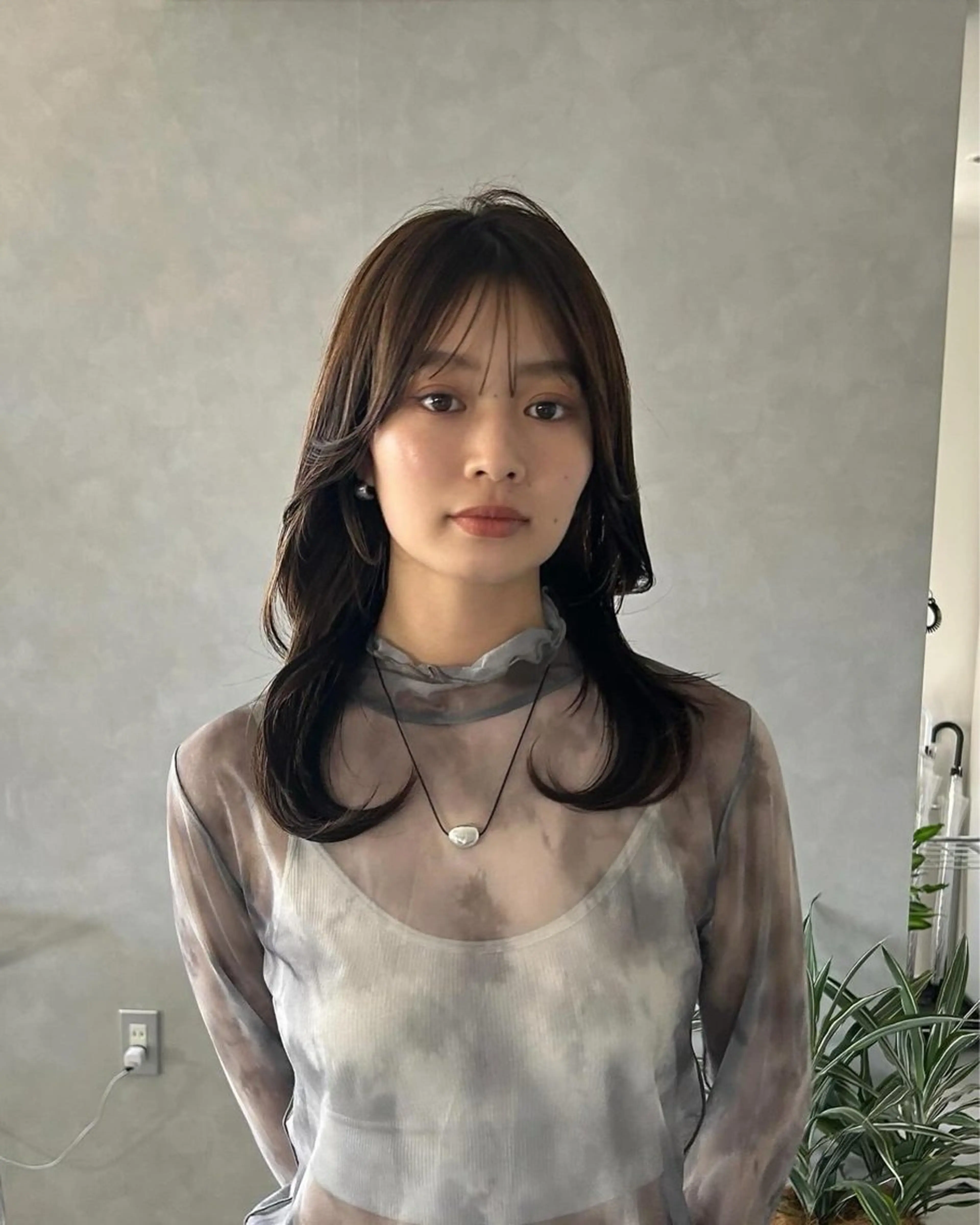 ミディアム くびれヘア レイヤーカット ❤️ショートカット ・顔周りカット❤️のヘアスタイル