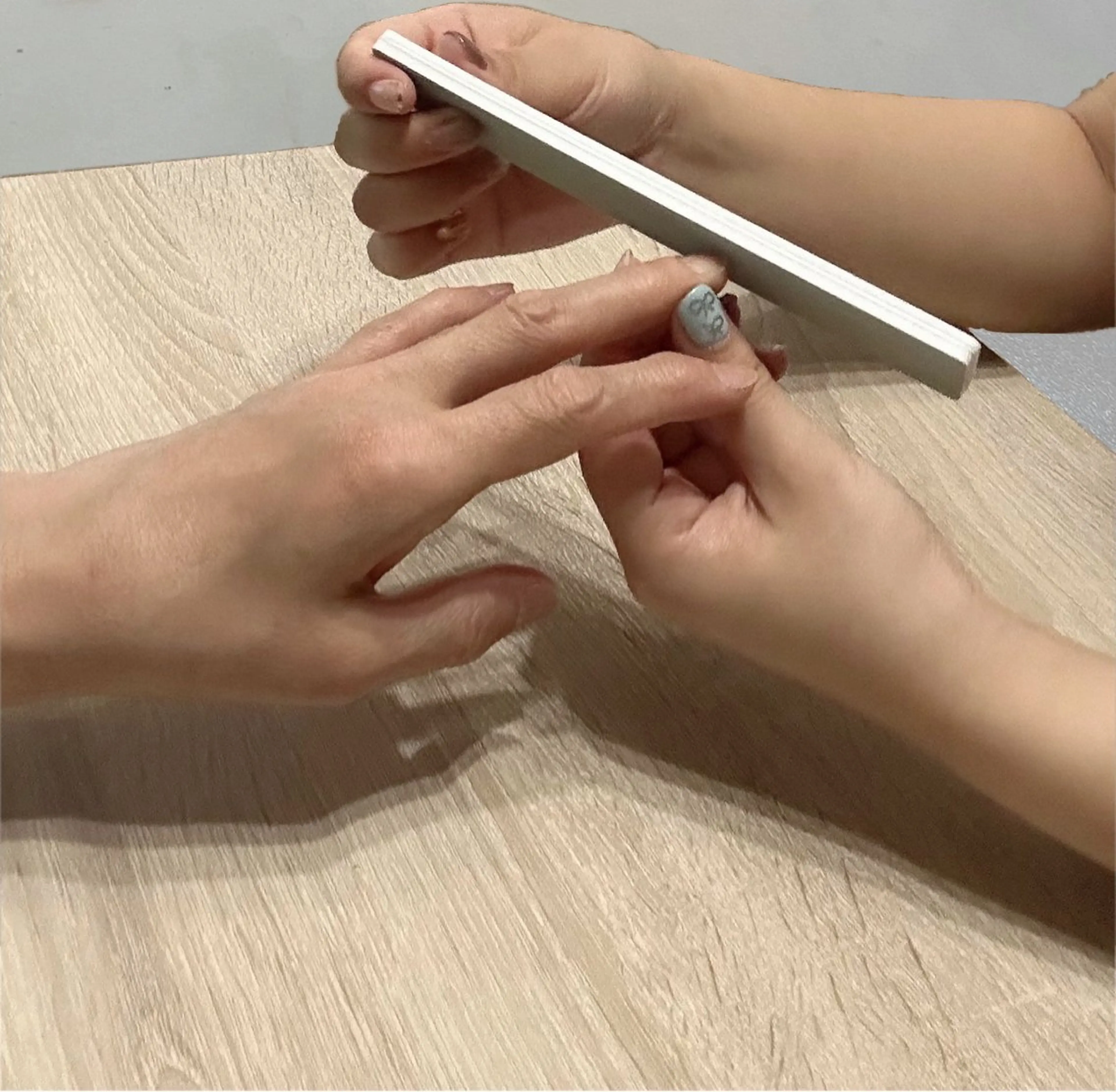 自爪育成ケア･ツヤ出し+ハンドマッサージの写真