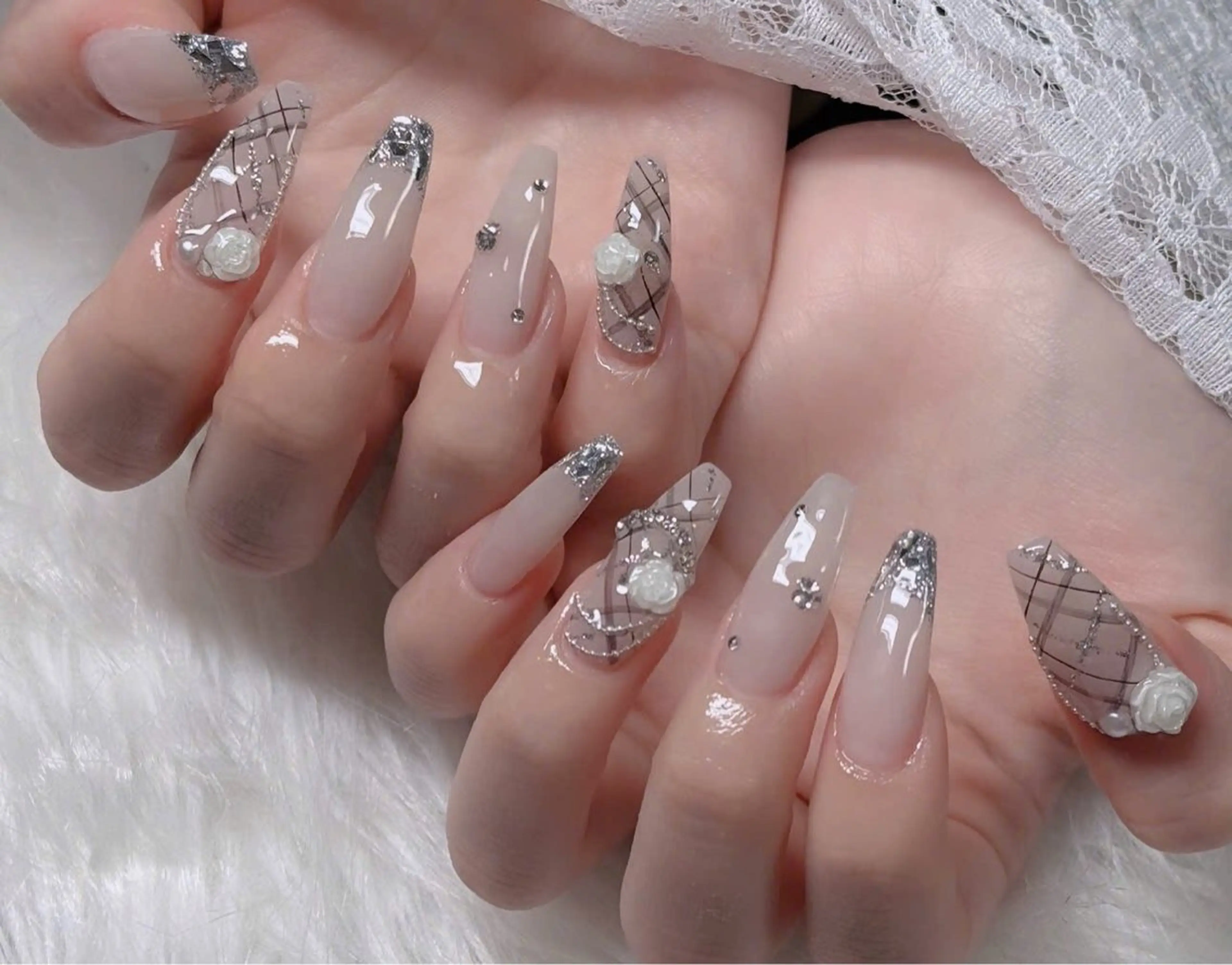 ネイル フレンチネイル ジェルネイル ハロウィン キラキラネイル 韓国ネイル ハンドネイル H.baby Nail Salonのネイルデザイン