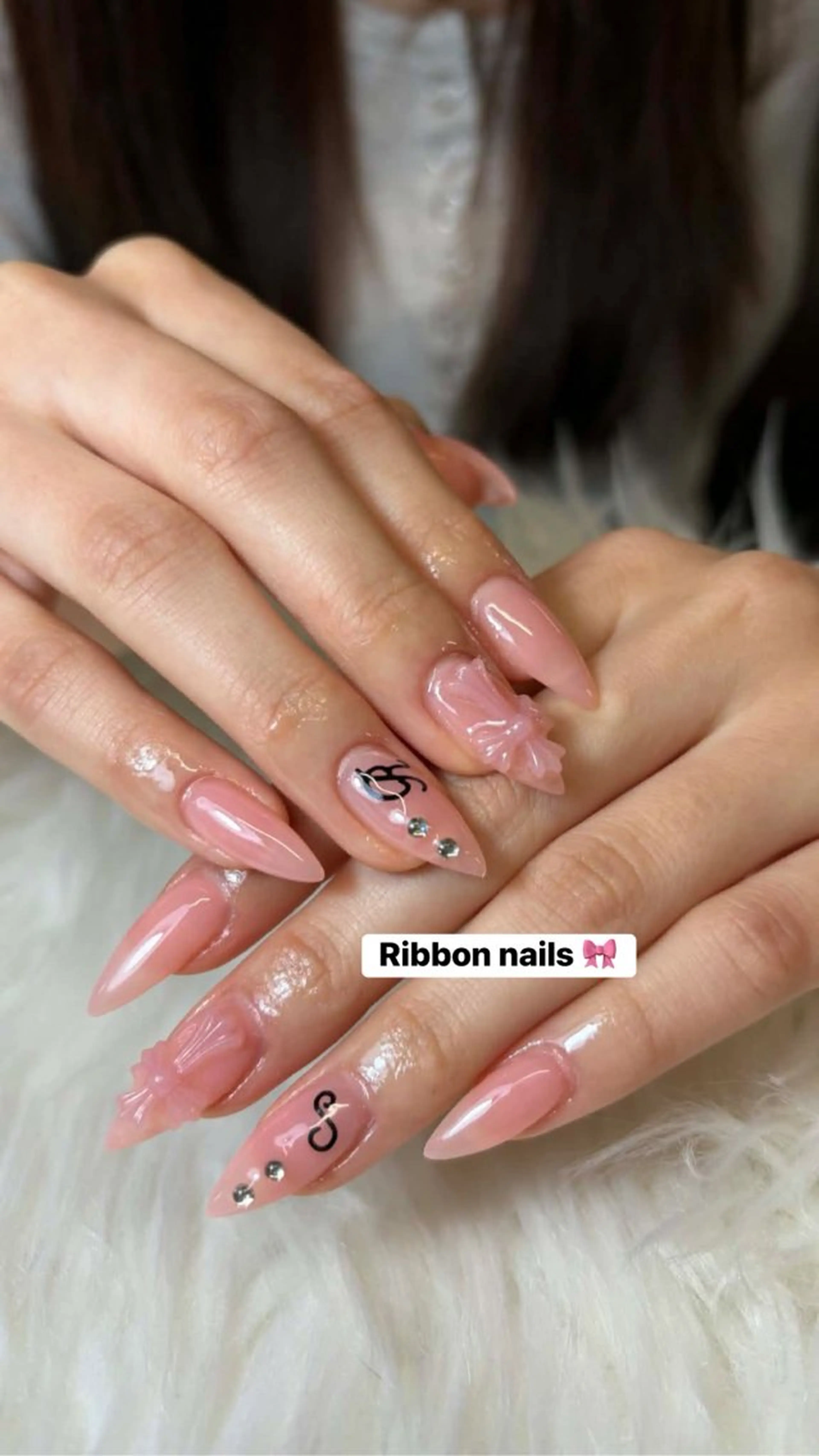 ネイル アートネイル スカルプネイル ストーンネイル ネイルチップ ハンドネイル Suka Nailのネイルデザイン