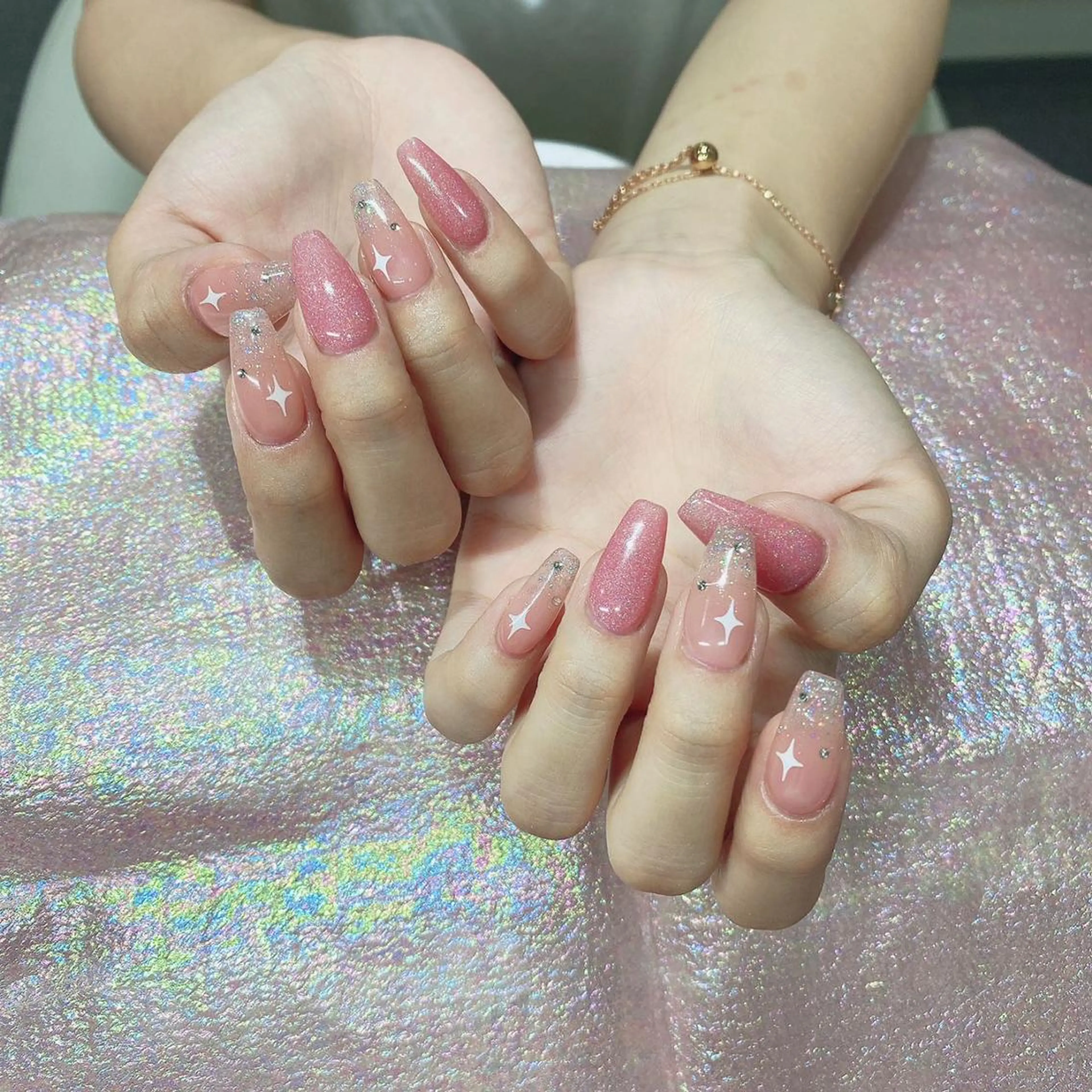 ネイル 長さ出し ネイルチップ Queens マオのネイルデザイン